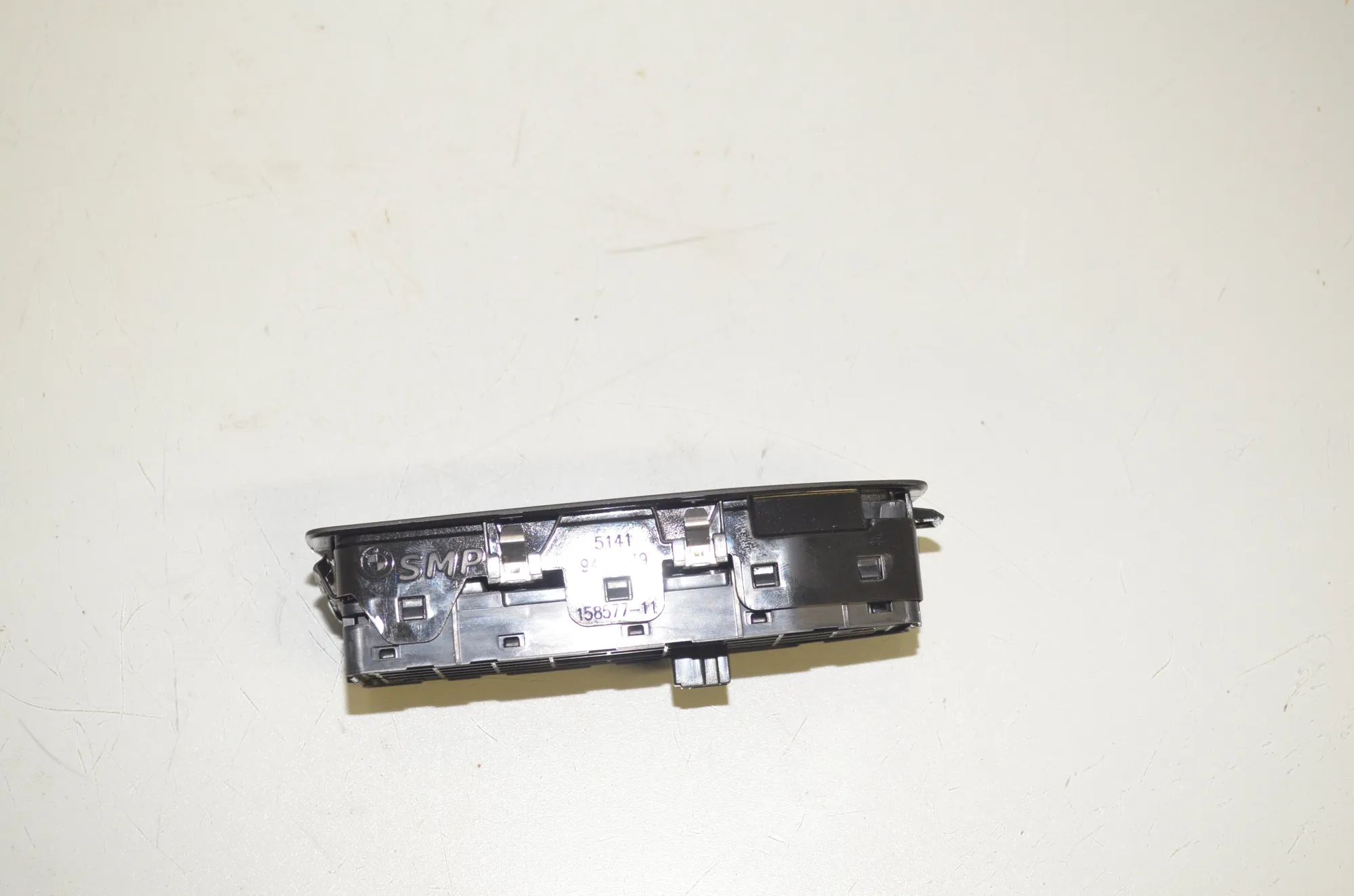 Front Right Door Window Switch – OEM 5A7CB15 · BMW X1 (U11) (2022 - -) BMW X1 (U11) sDrive 18 i 2024 – 2