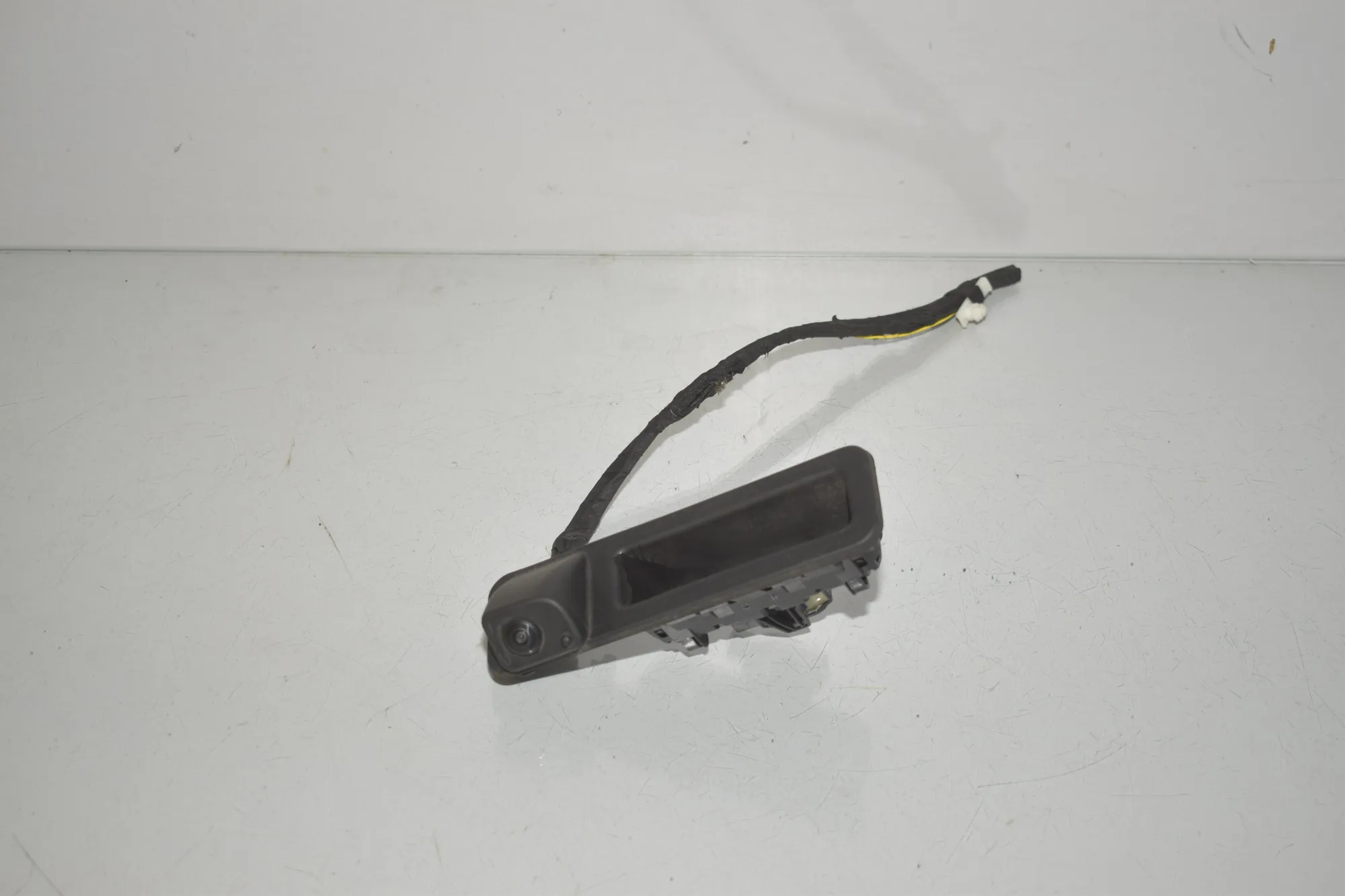 Rear View Camera – OEM 8494246 · BMW X1 (U11) (2022 - -) BMW X1 (U11) sDrive 18 i 2024