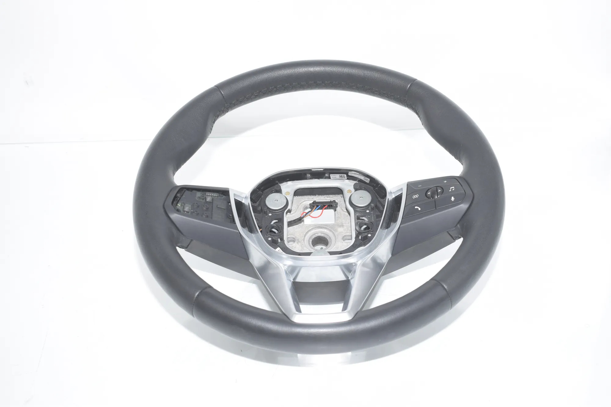 Steering Wheel – OEM 9472031 · BMW X1 (U11) (2022 - -) BMW X1 (U11) sDrive 18 i 2024