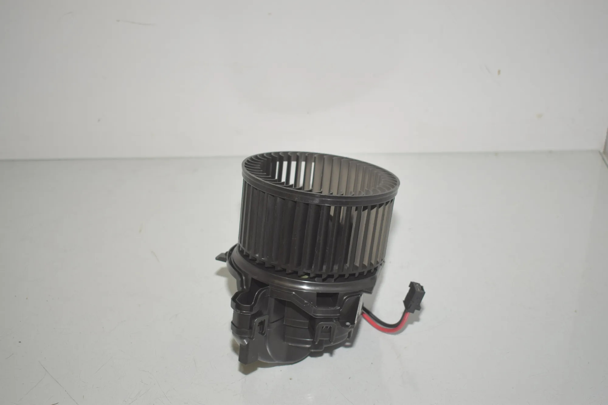 Heater Blower Fan – OEM 5A06B91 · BMW X1 (U11) (2022 - -) BMW X1 (U11) sDrive 18 i 2024 – 4