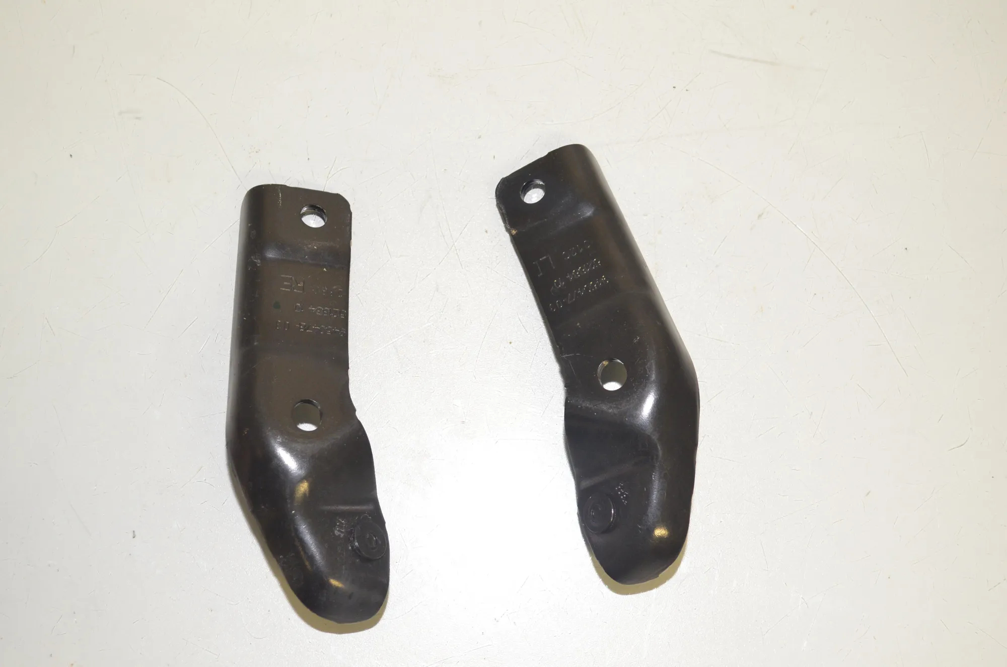 Bracket – OEM 9450478 · BMW X1 (U11) (2022 - -) BMW X1 (U11) sDrive 18 i 2024 – 4