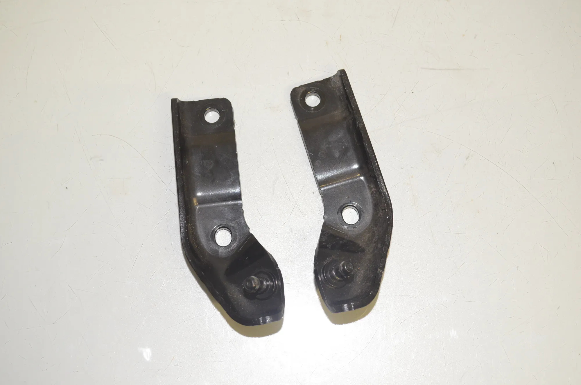 Bracket – OEM 9450478 · BMW X1 (U11) (2022 - -) BMW X1 (U11) sDrive 18 i 2024 – 2
