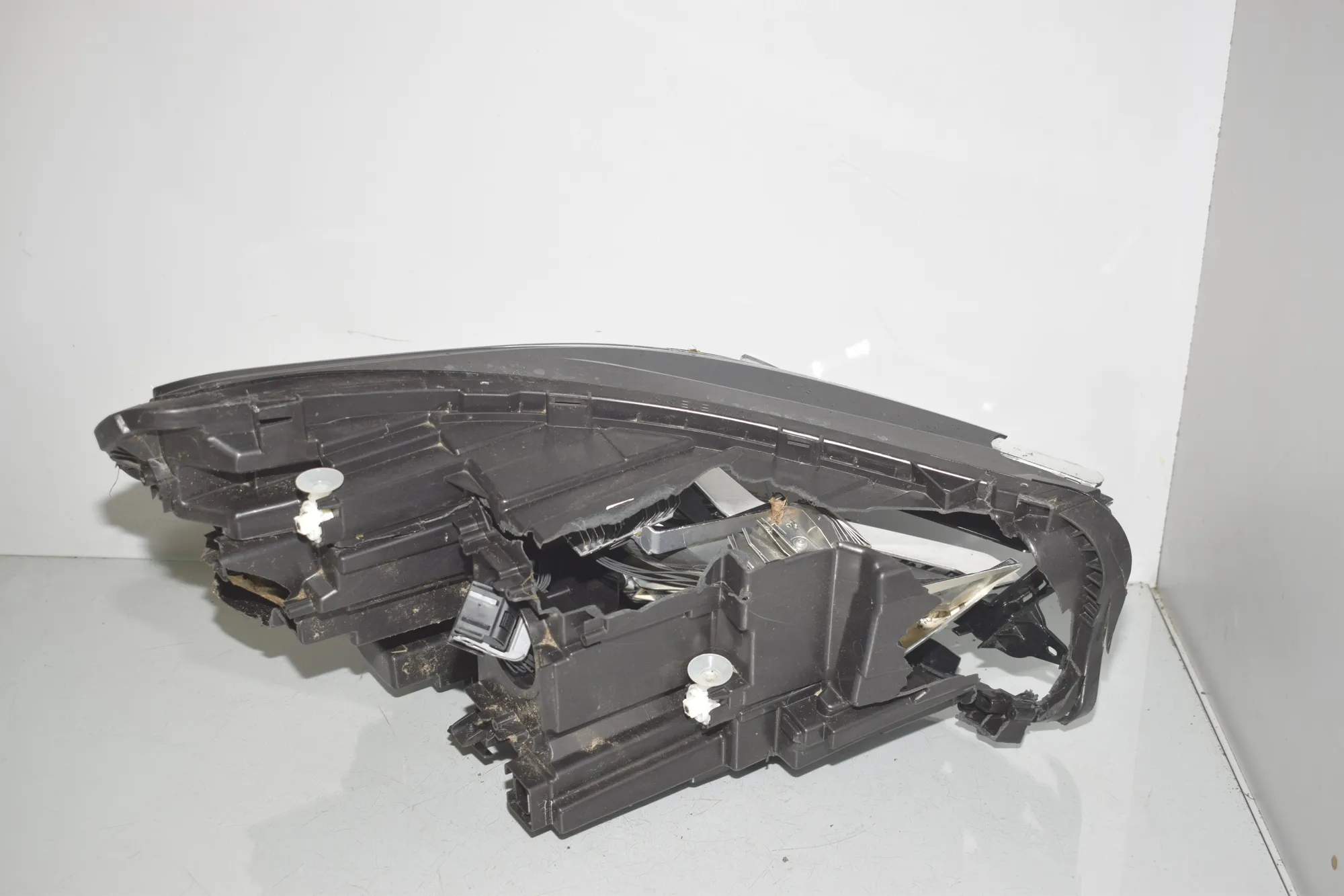 Front Left Headlight – OEM 5A643A3 · BMW X1 (U11) (2022 - -) BMW X1 (U11) sDrive 18 i 2024 – 3