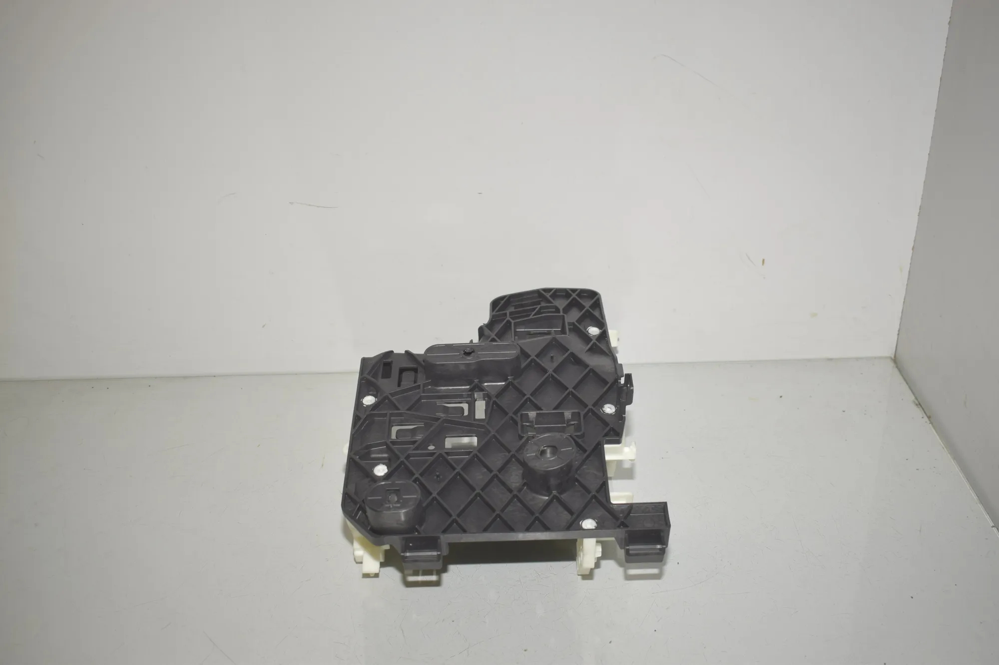 Bracket – OEM 5A0D129 · BMW X1 (U11) (2022 - -) BMW X1 (U11) sDrive 18 i 2024 – 4