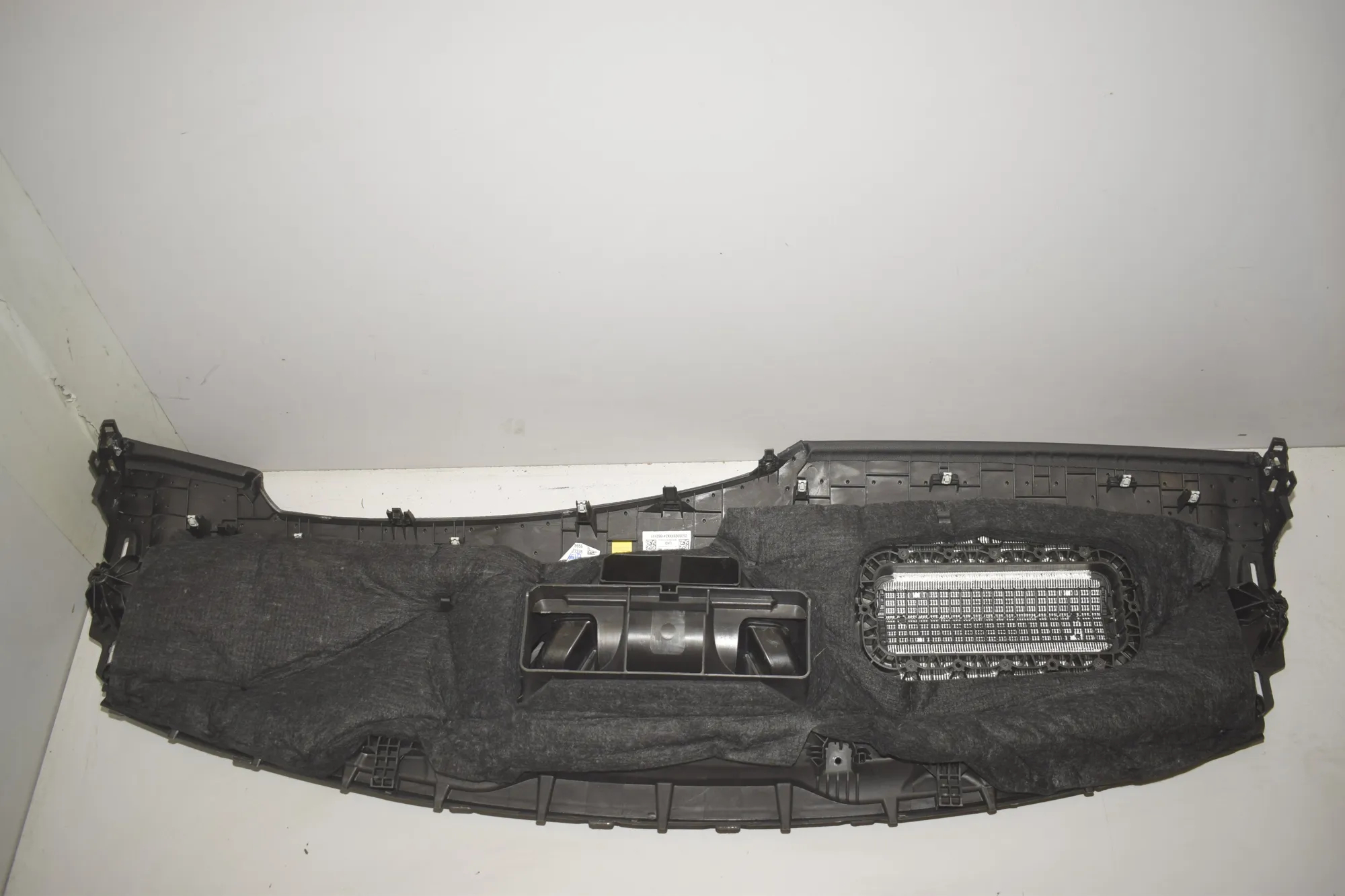 Dashboard – OEM 9633909 · BMW X1 (U11) (2022 - -) BMW X1 (U11) sDrive 18 i 2024 – 4