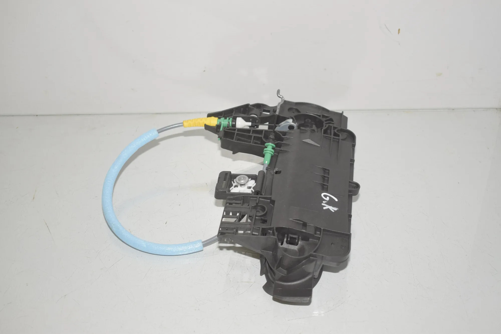 Rear Left Door Interior Handle Frame – OEM 5A68EF1 · BMW X1 (U11) (2022 - -) BMW X1 (U11) sDrive 18 i 2024 – 2