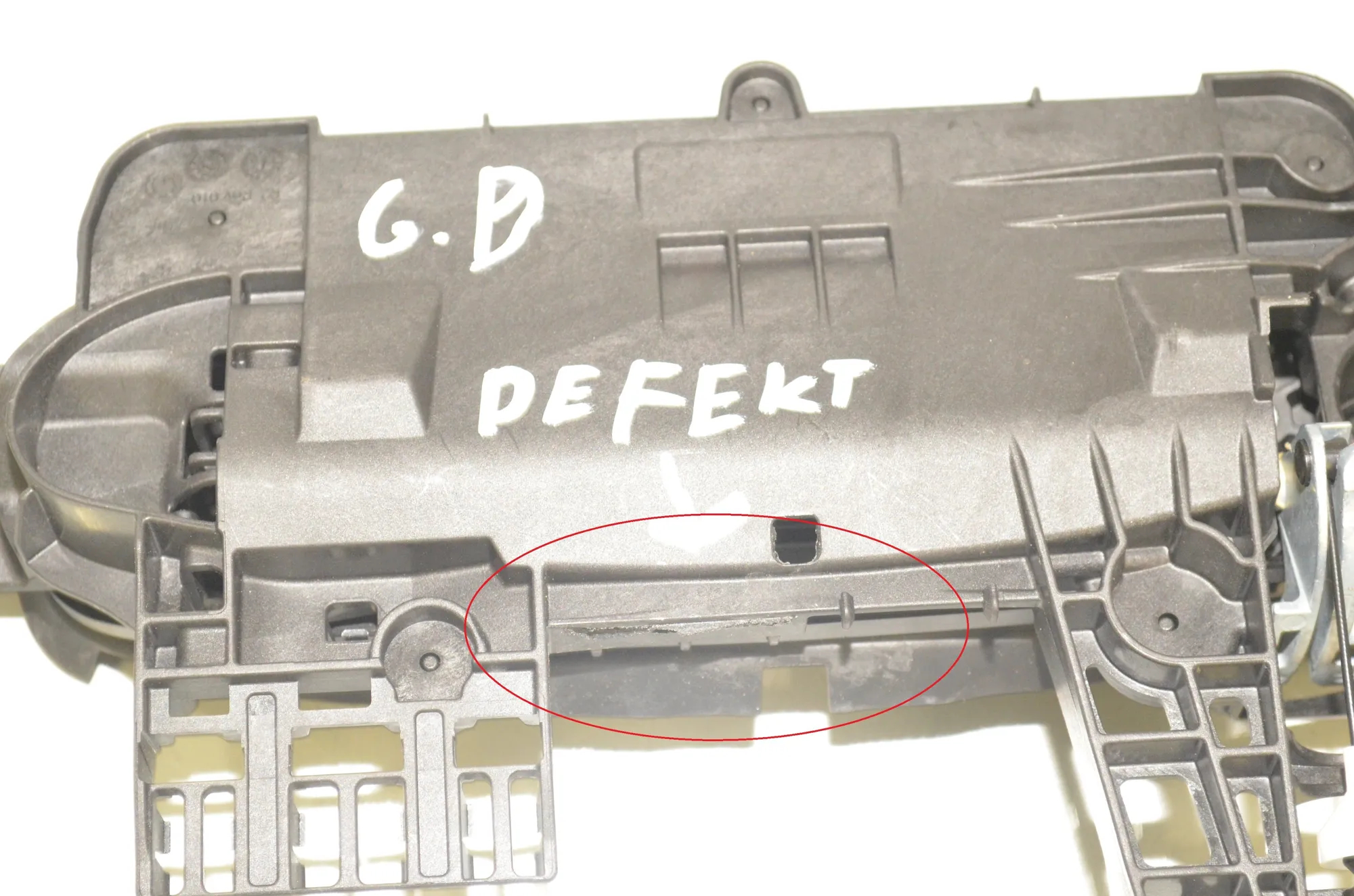 Rear Right Door Interior Handle Frame – OEM 5A68EF2 · BMW X1 (U11) (2022 - -) BMW X1 (U11) sDrive 18 i 2024 – 2