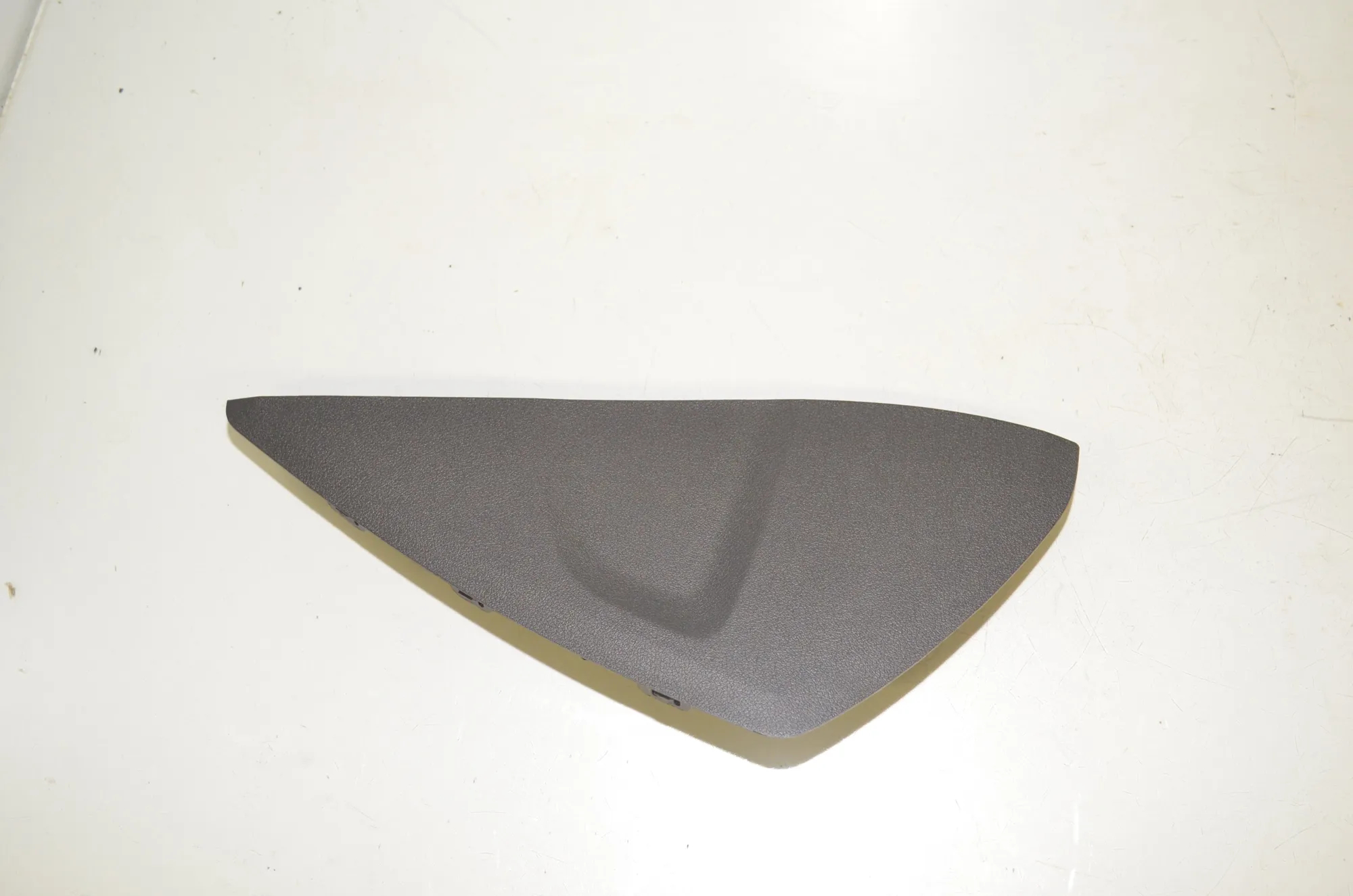 Dashboard Side Trim – OEM 9639631 · BMW X1 (U11) (2022 - -) BMW X1 (U11) sDrive 18 i 2024 – 2