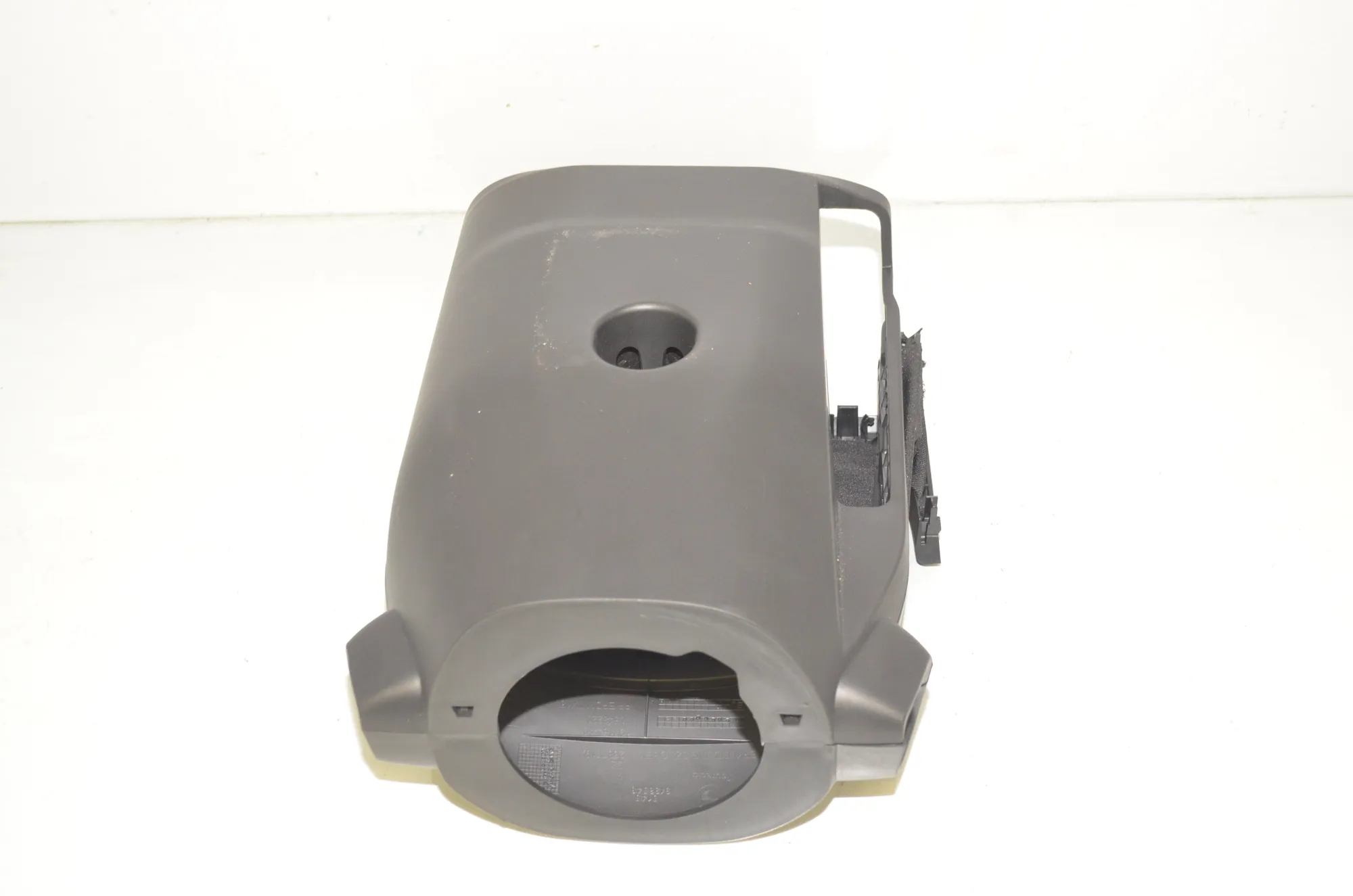 Steering Mechanism Trim – OEM 9498552 · BMW X1 (U11) (2022 - -) BMW X1 (U11) sDrive 18 i 2024 – 4