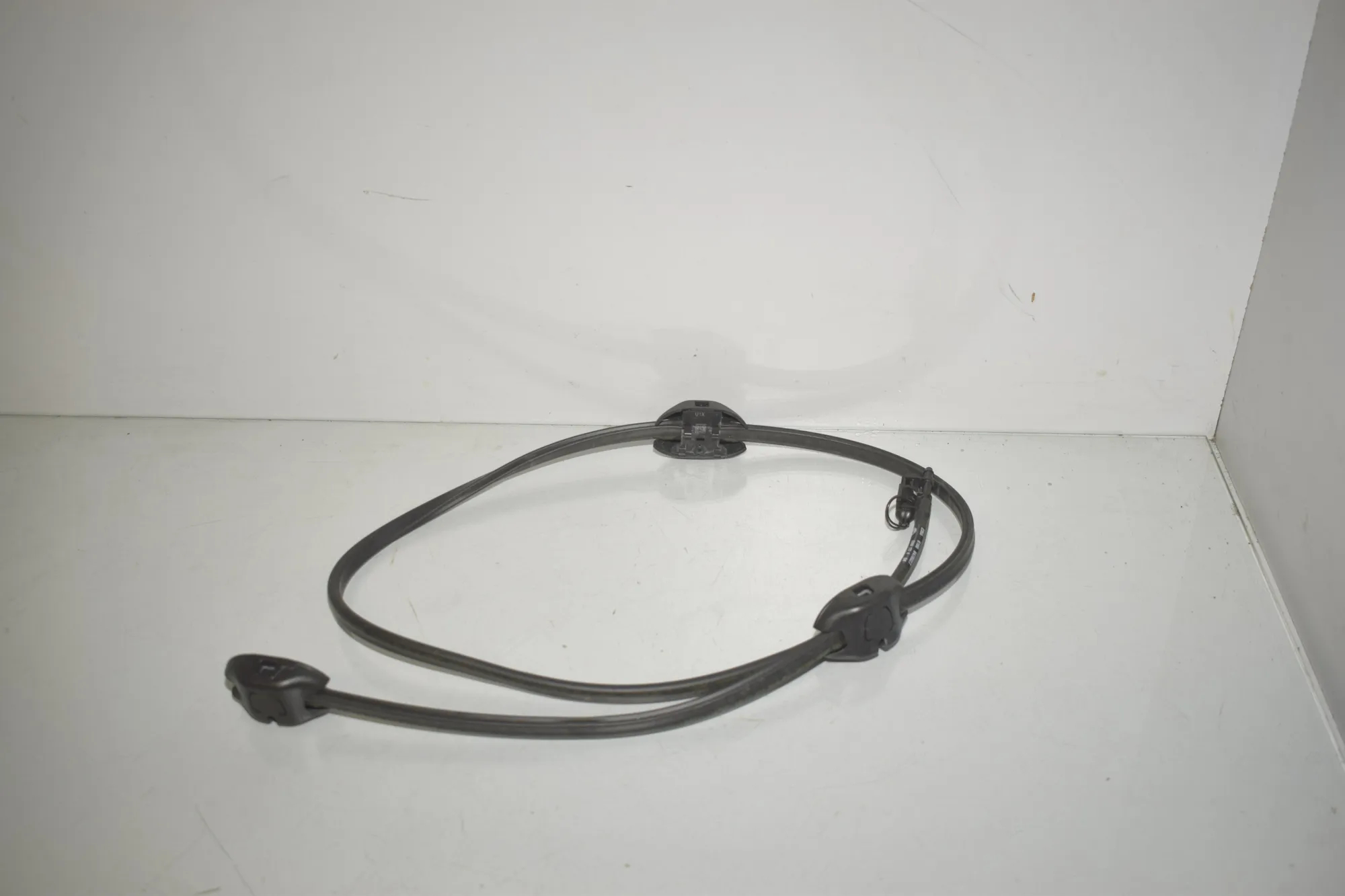Windshield Nozzle Jet – OEM 9478827 · BMW X1 (U11) (2022 - -) BMW X1 (U11) sDrive 18 i 2024