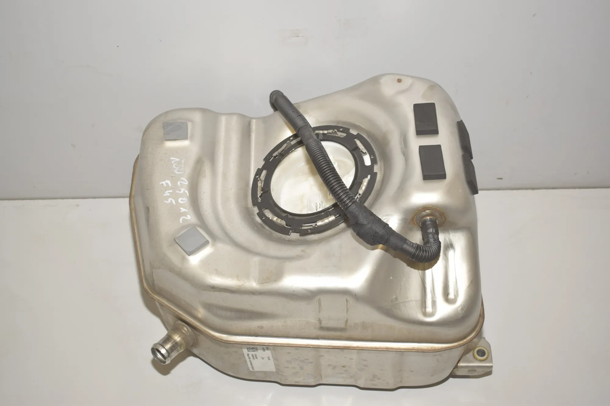Fuel Tank – OEM 7348736 · BMW 2 Active Tourer (F45) 225 xe 2018