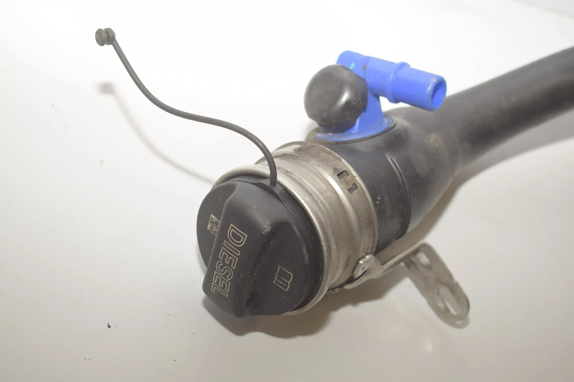 Fuel Tank Pipe – OEM 7458658 · BMW 1 (F40) (2019 - -) (F40)118d 2022 – 4
