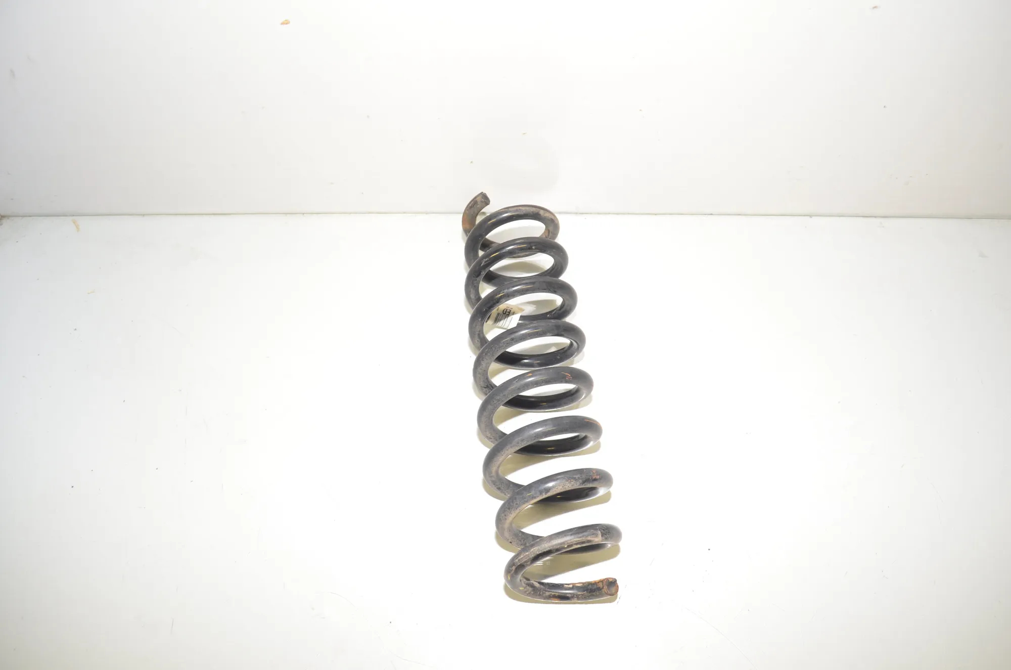 Rear Left Coil Spring – OEM 6851725 · BMW 3 (F30, F80) 328 i 2014 – 2