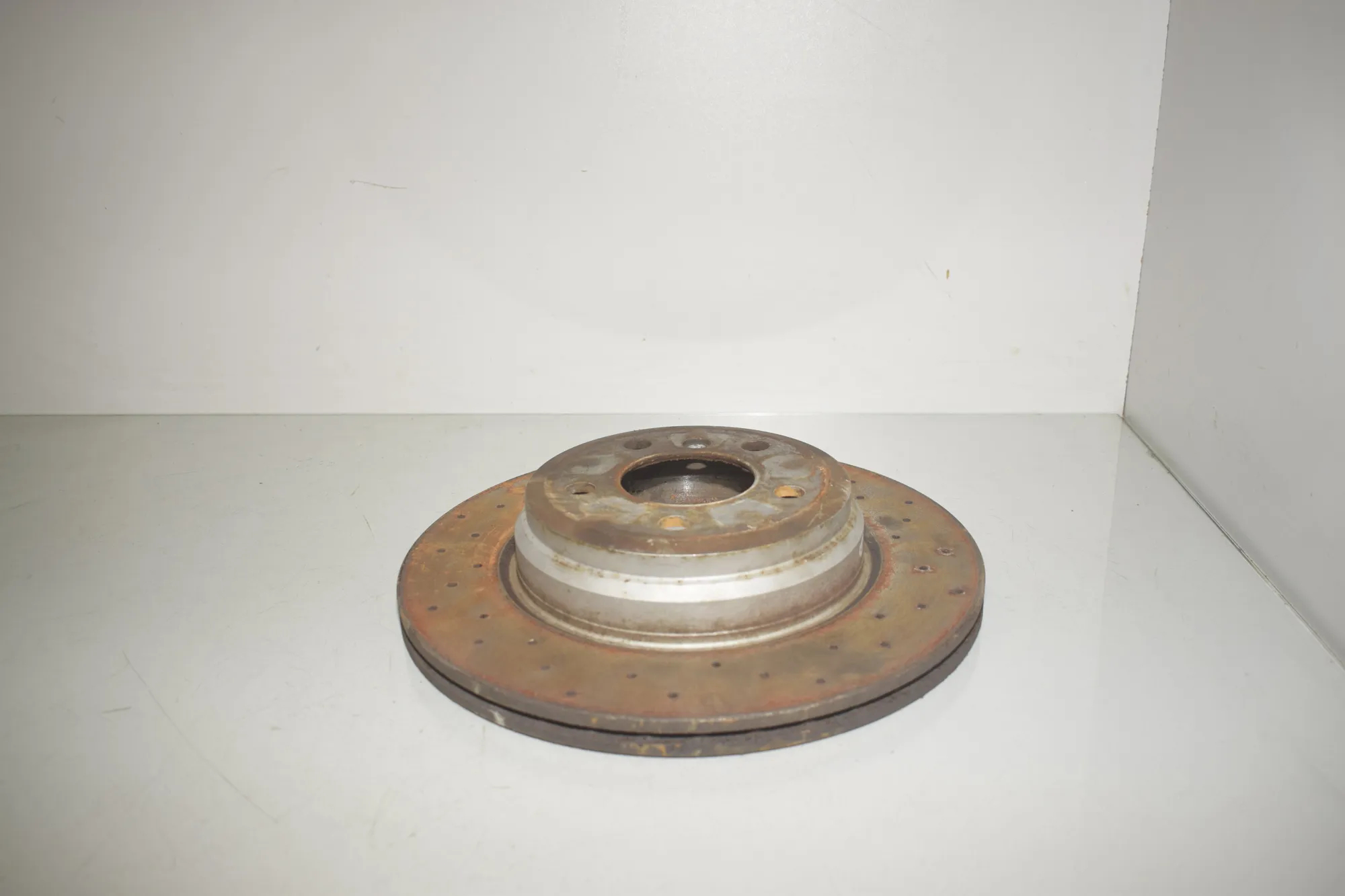 Rear Right Brake Disc – OEM 6864899 · BMW 3 Touring (F31) 330 d 2013 – 2