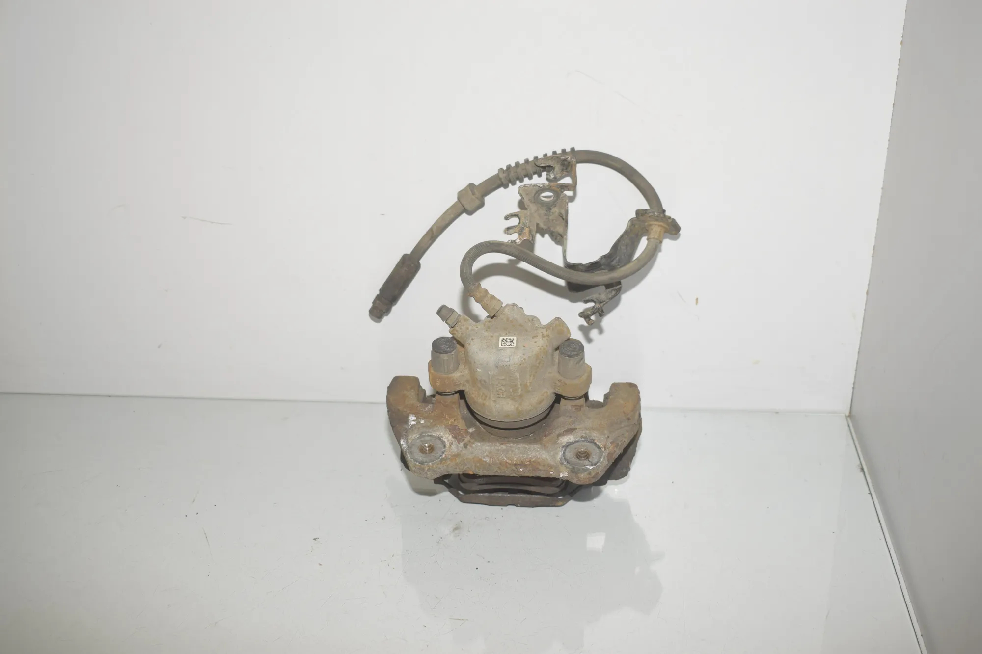 Front Right Brake Caliper – OEM 6850970 · BMW 3 Touring (F31) 330 d 2013 – 3