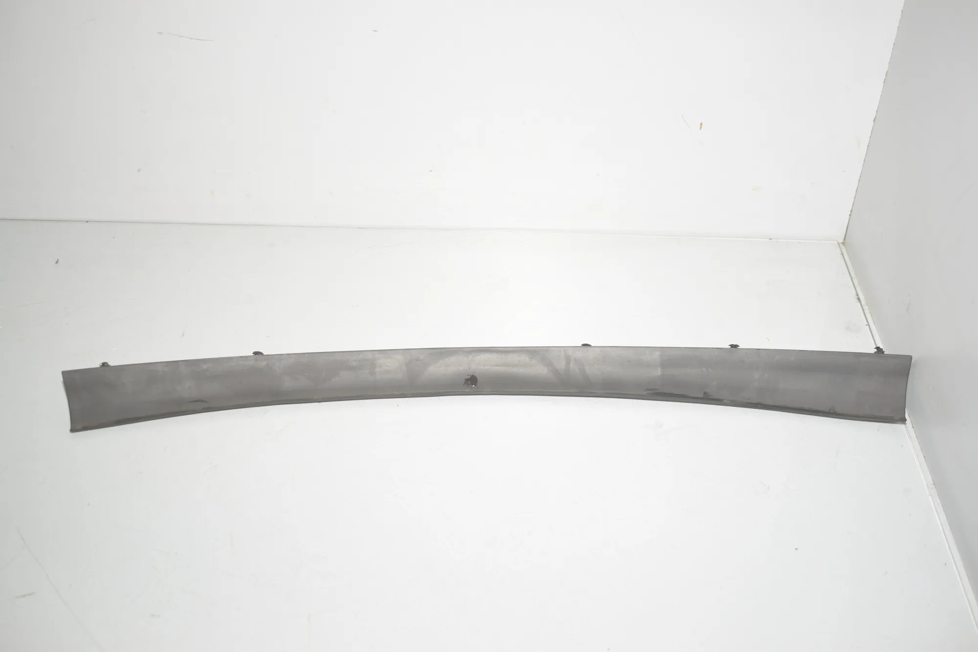 Engine Rubber Seal – OEM 7345975 · BMW i3 (I01) Electric 2019