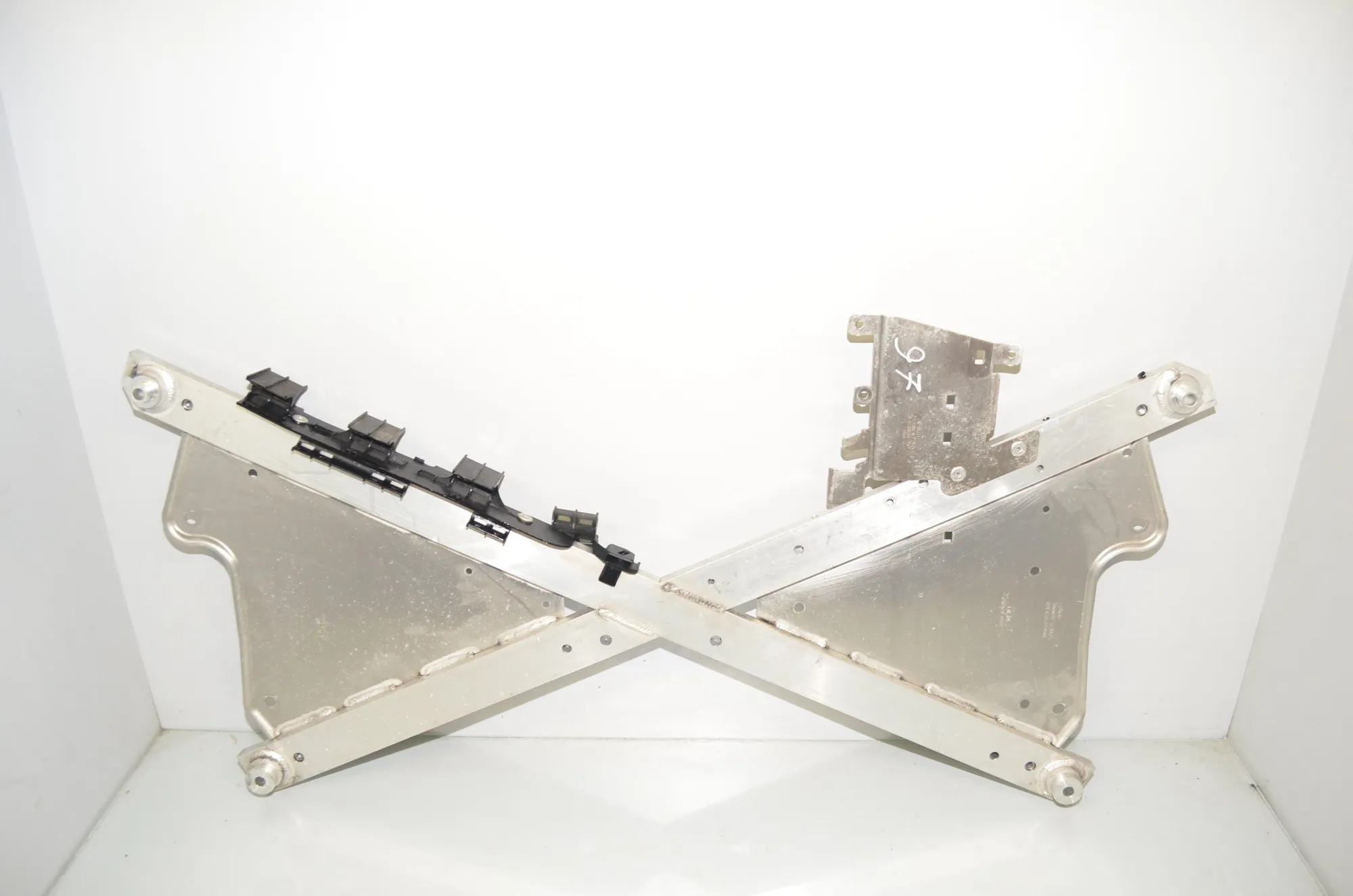 Other Body Parts – OEM 6879520 · BMW i3 (I01) Electric 2019 – 3