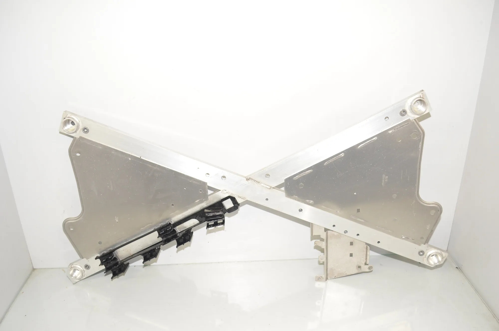 Other Body Parts – OEM 6879520 · BMW i3 (I01) Electric 2019