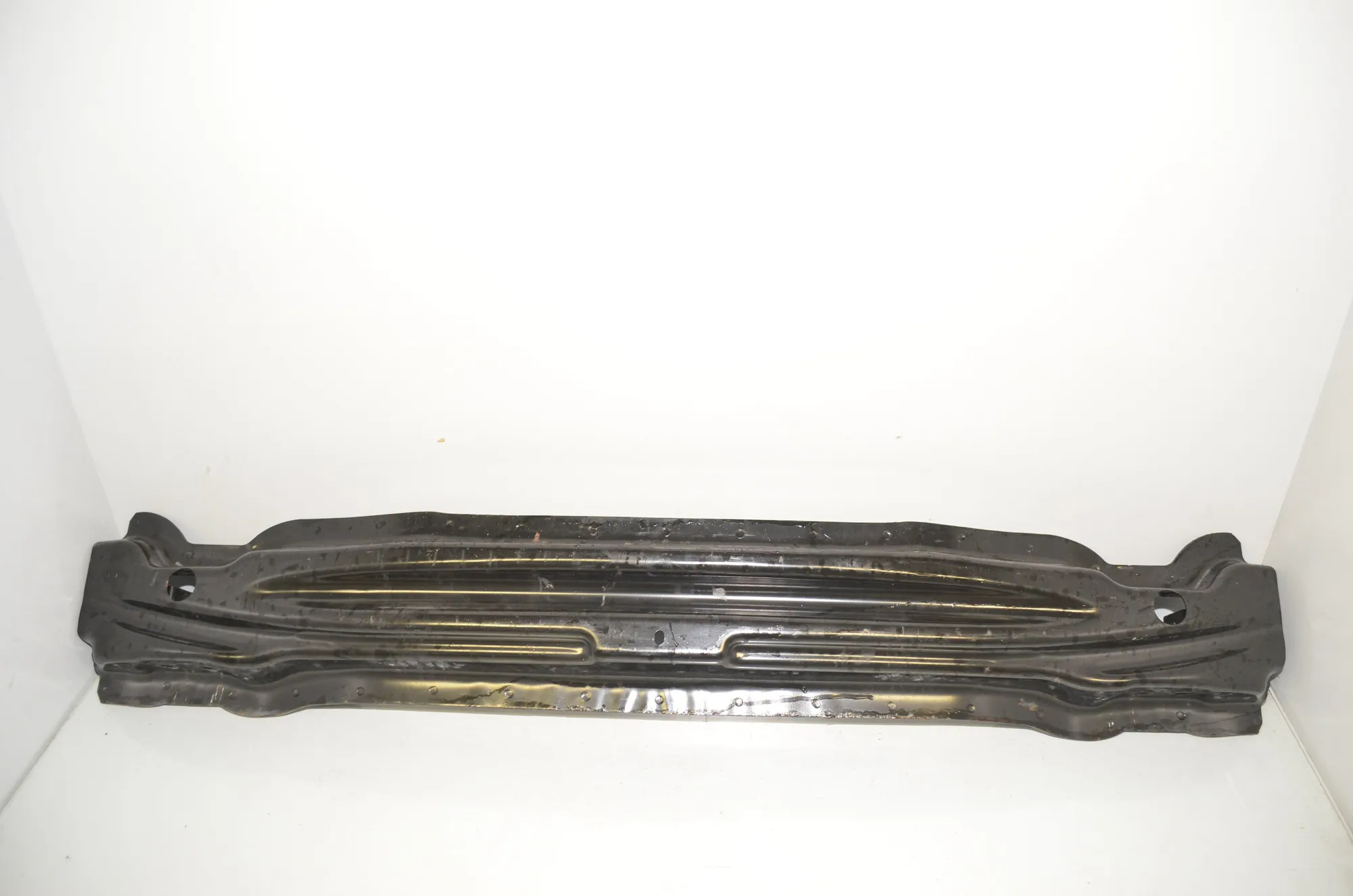 Rear Crash Reinforcement Bar – OEM 7296780 · BMW i3 (I01) Electric 2019 – 2