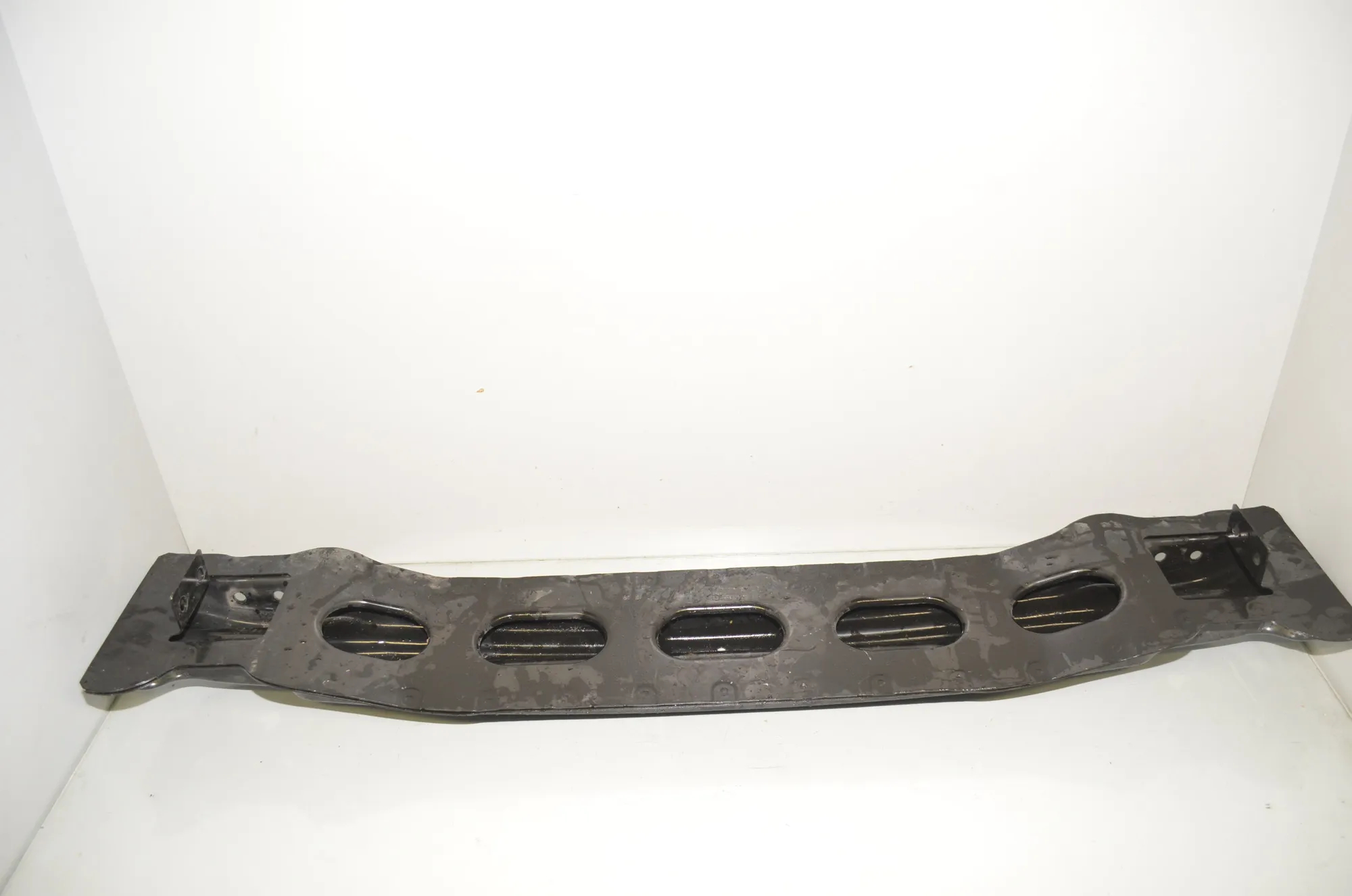 Rear Crash Reinforcement Bar – OEM 7296780 · BMW i3 (I01) Electric 2019 – 4