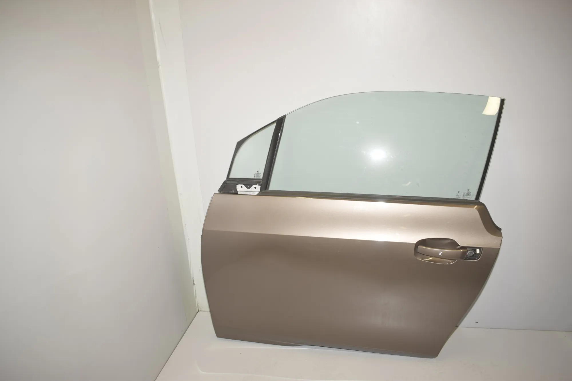 Front Left Door · BMW i3 (I01) Electric 2019 – 3