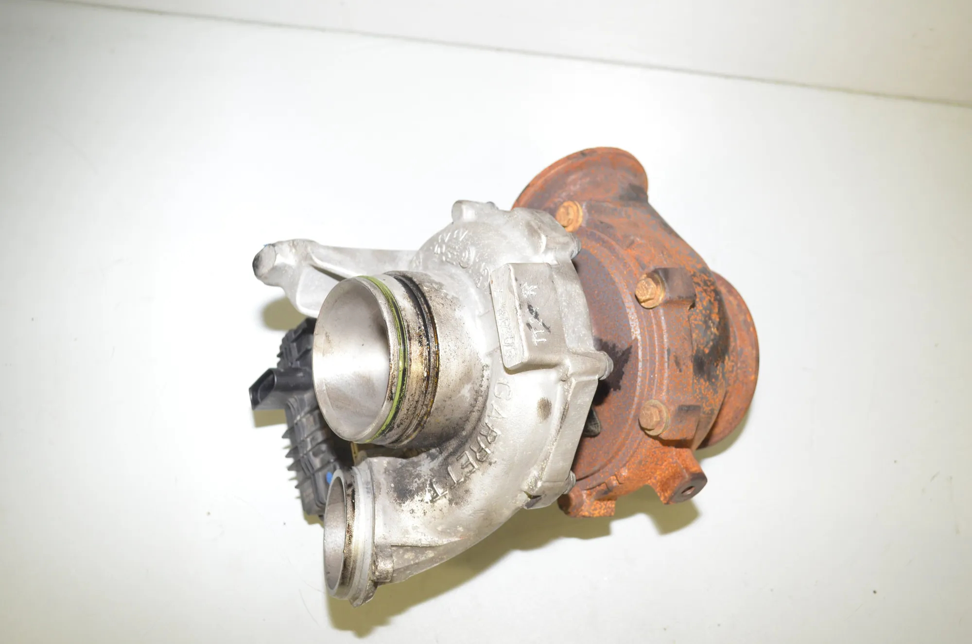 Turbocharger – OEM 7823270 · BMW 5 Touring (F11) 530 d xDrive 2013 – 5