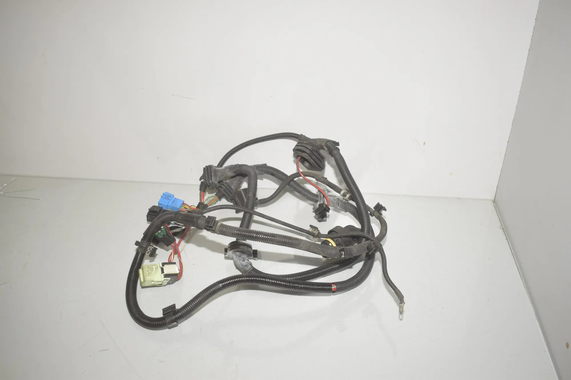 Engine Cable Harness – OEM 8515452 · BMW 5 Touring (F11) 530 d xDrive 2013