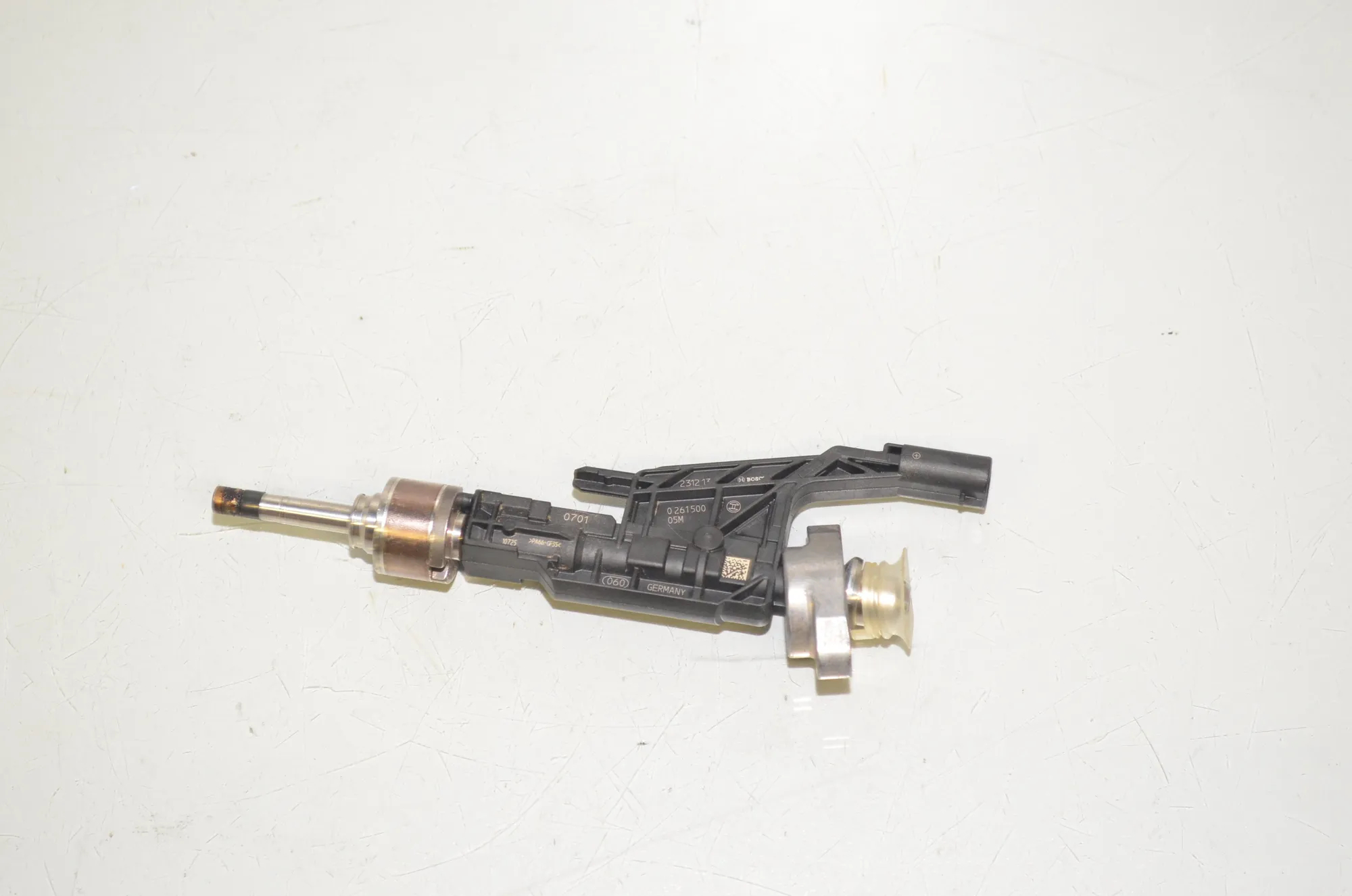 Fuel Injector – OEM 8744746 · BMW X1 (U11) (2022 - -) BMW X1 (U11) sDrive 18 i 2024