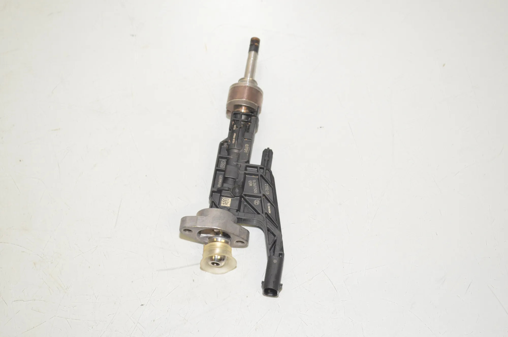 Fuel Injector – OEM 8744746 · BMW X1 (U11) (2022 - -) BMW X1 (U11) sDrive 18 i 2024 – 2