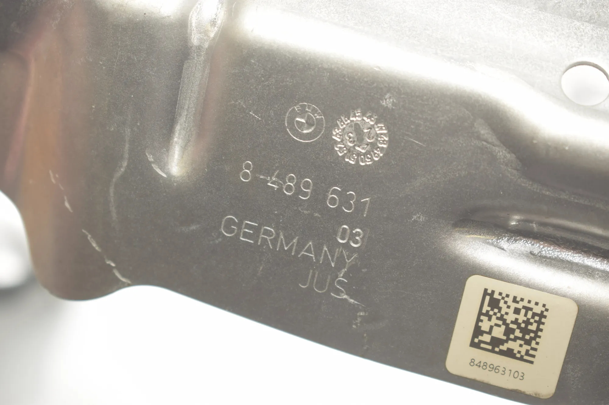 Heat Protection – OEM 8489631 · BMW X1 (U11) (2022 - -) BMW X1 (U11) sDrive 18 i 2024 – 4