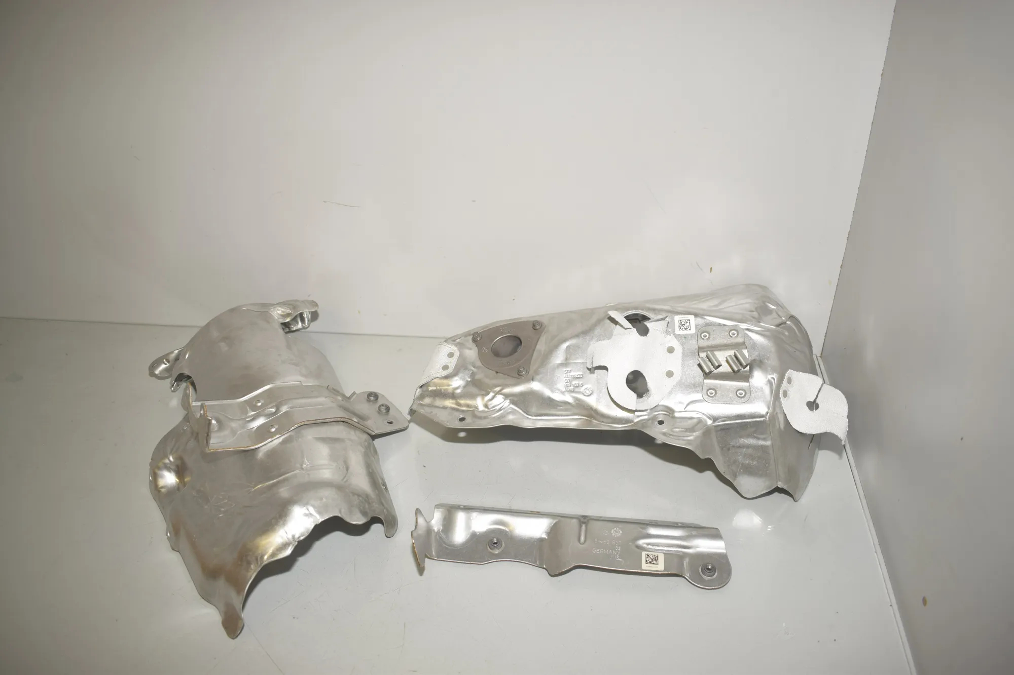 Heat Protection – OEM 8489631 · BMW X1 (U11) (2022 - -) BMW X1 (U11) sDrive 18 i 2024 – 2