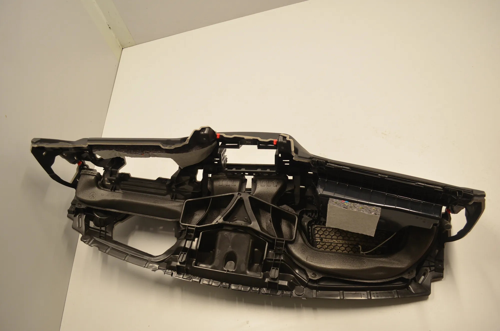 Dashboard – OEM 9868767 · BMW 5 (G30) BMW 5 (G30) 520 d 2017 – 4