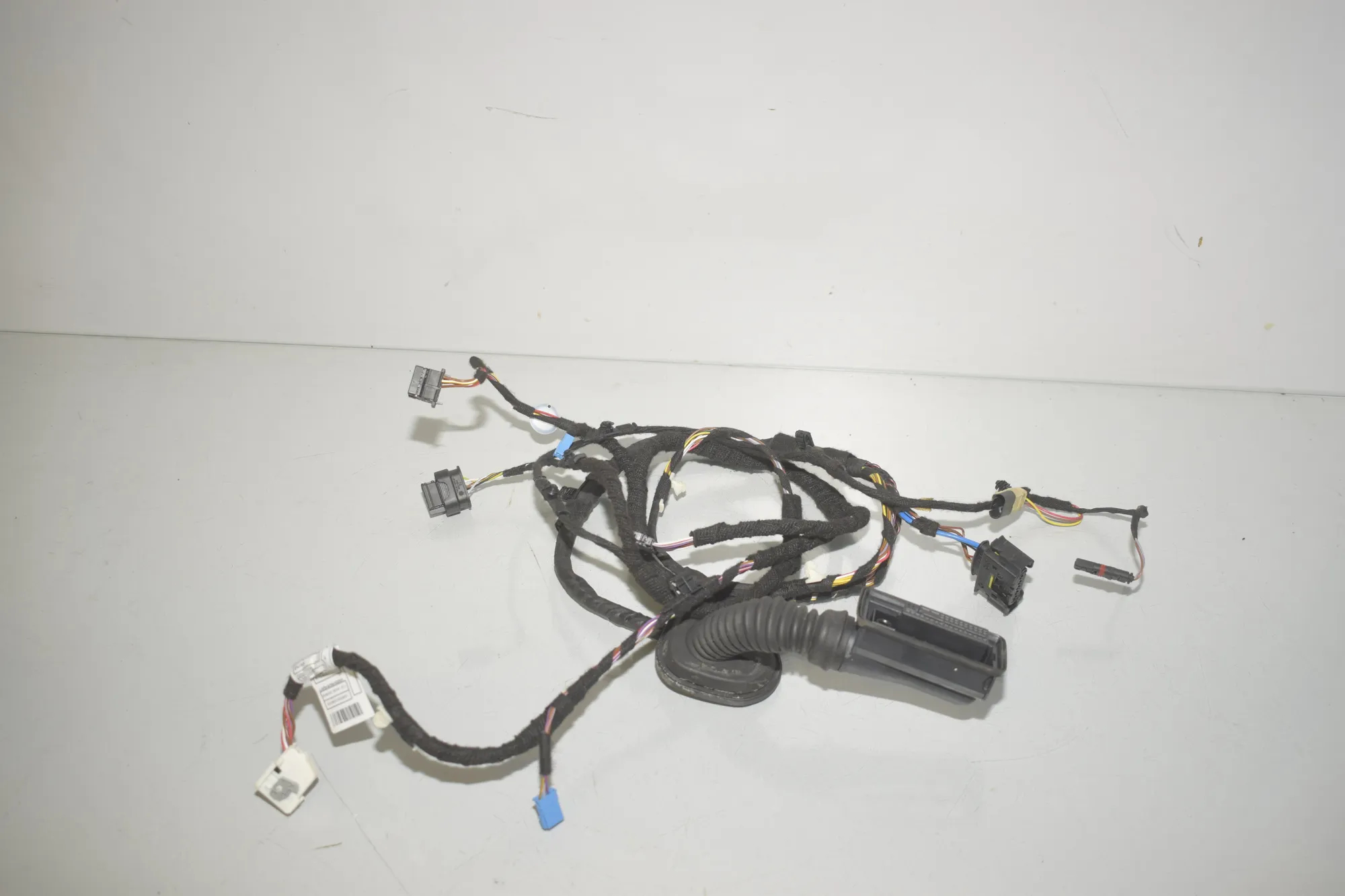 Front Left Door Wiring – OEM 9389310 · BMW 2 Active Tourer (F45) 216 d 2017 – 2