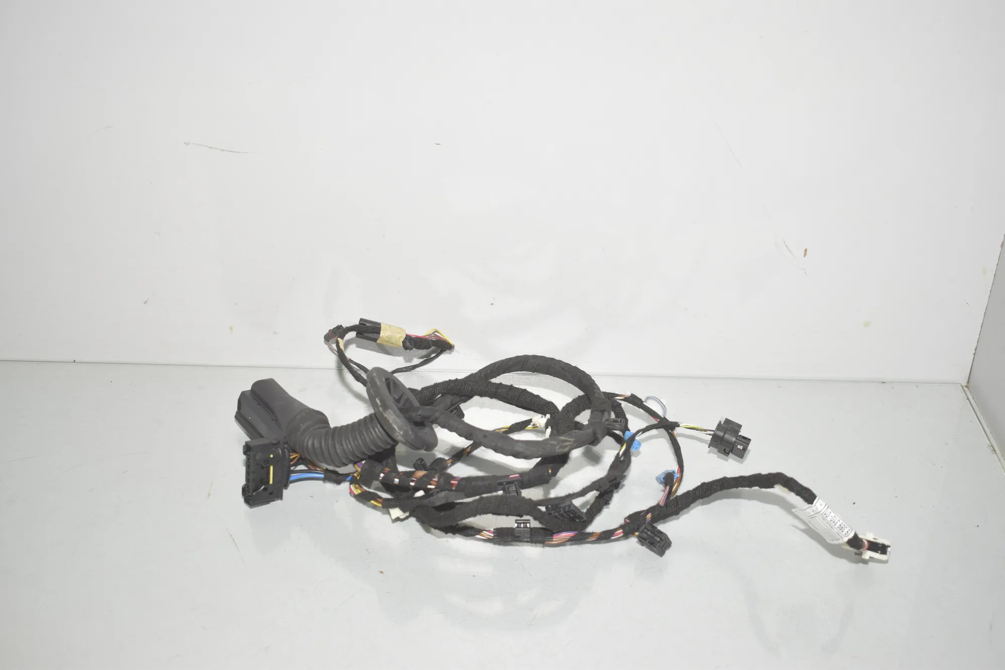 Front Left Door Wiring – OEM 9389310 · BMW 2 Active Tourer (F45) 216 d 2017