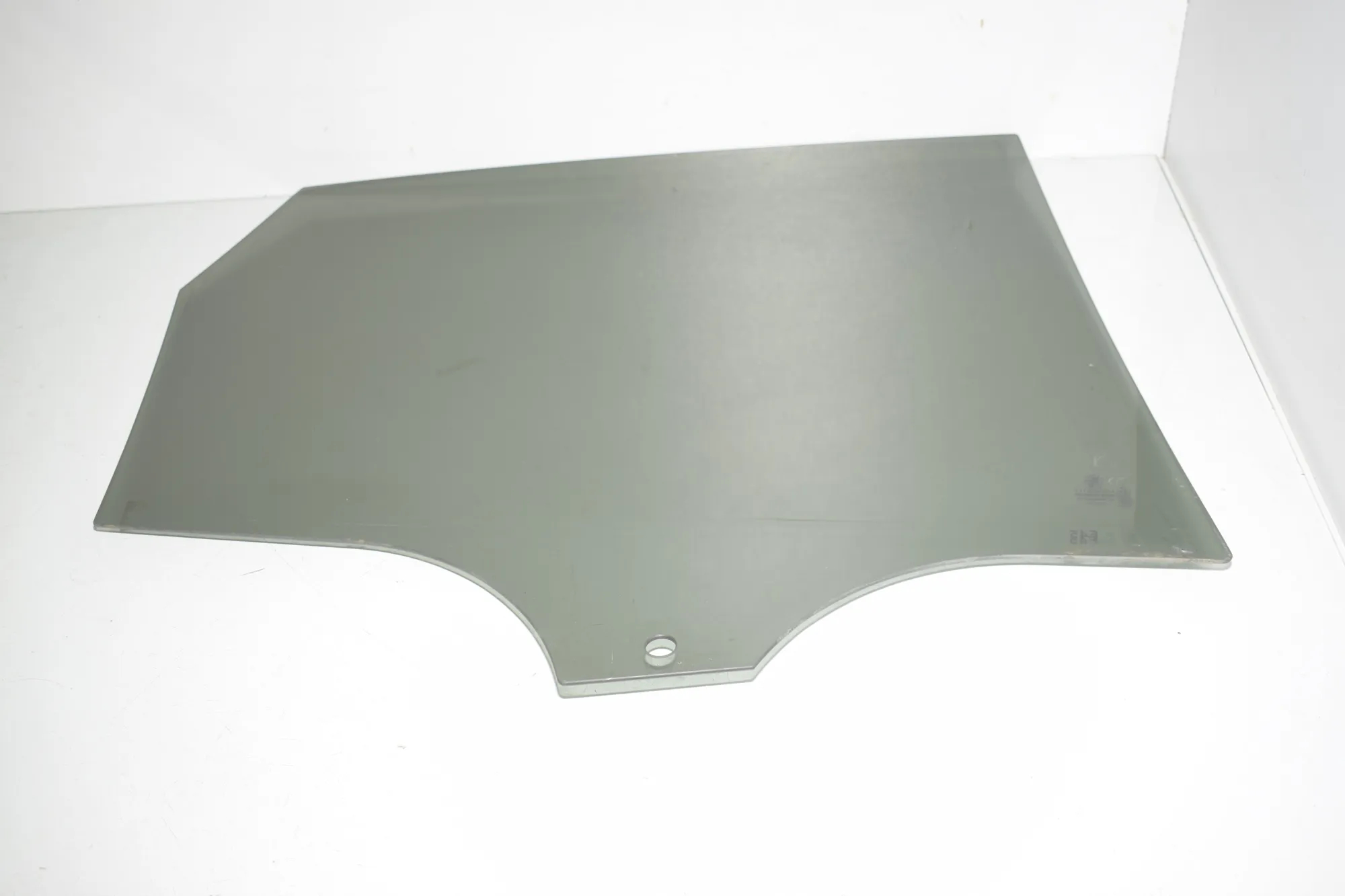 Rear Left Door Window – OEM 7374681 · BMW 2 Active Tourer (F45) 216 d 2017 – 4
