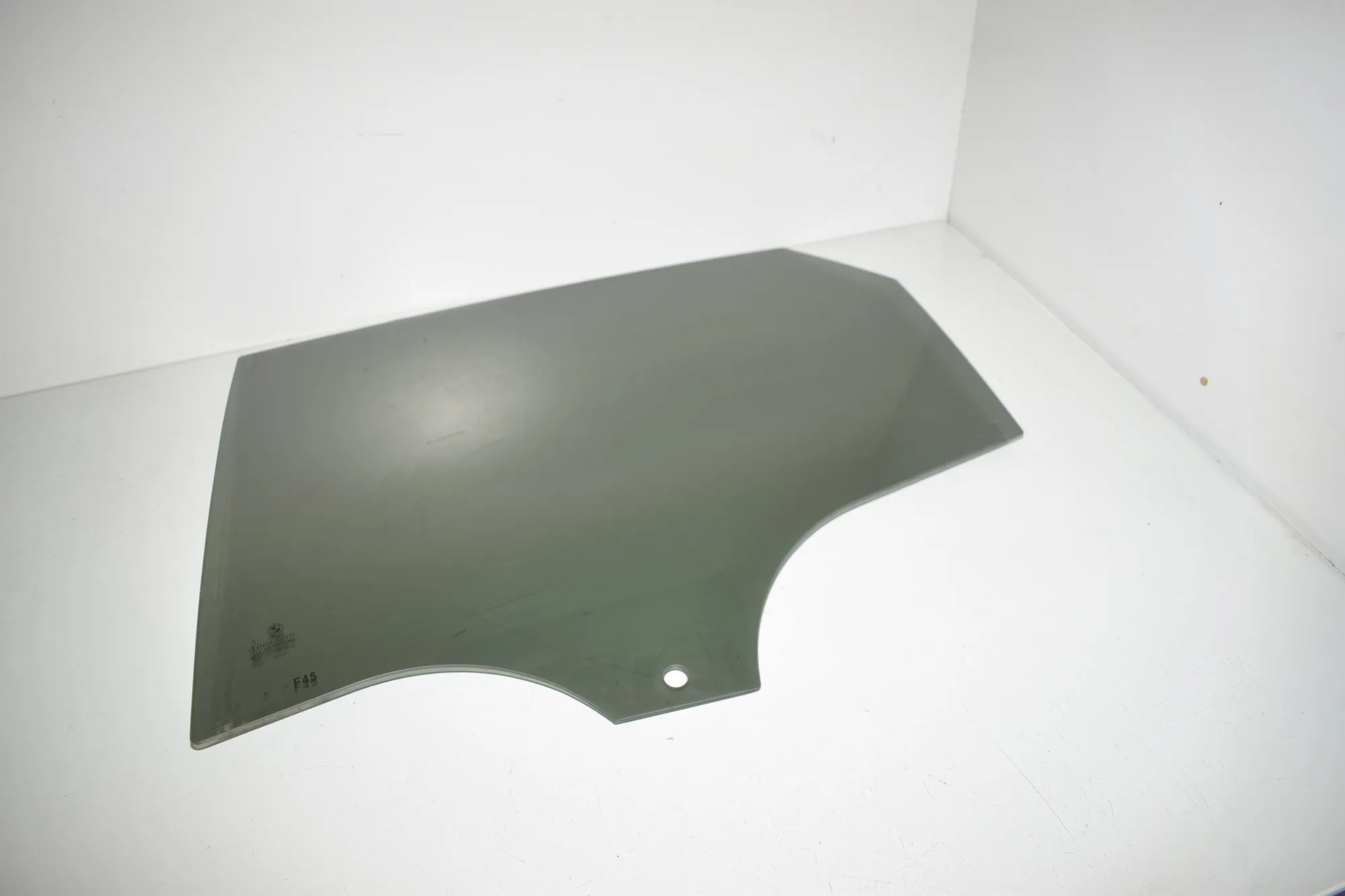 Rear Left Door Window – OEM 7374681 · BMW 2 Active Tourer (F45) 216 d 2017 – 2