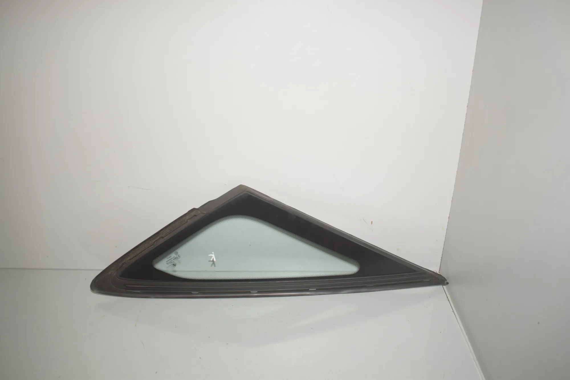 Front Right Quarter Window – OEM 7326155 · BMW 2 Active Tourer (F45) 216 d 2017 – 2