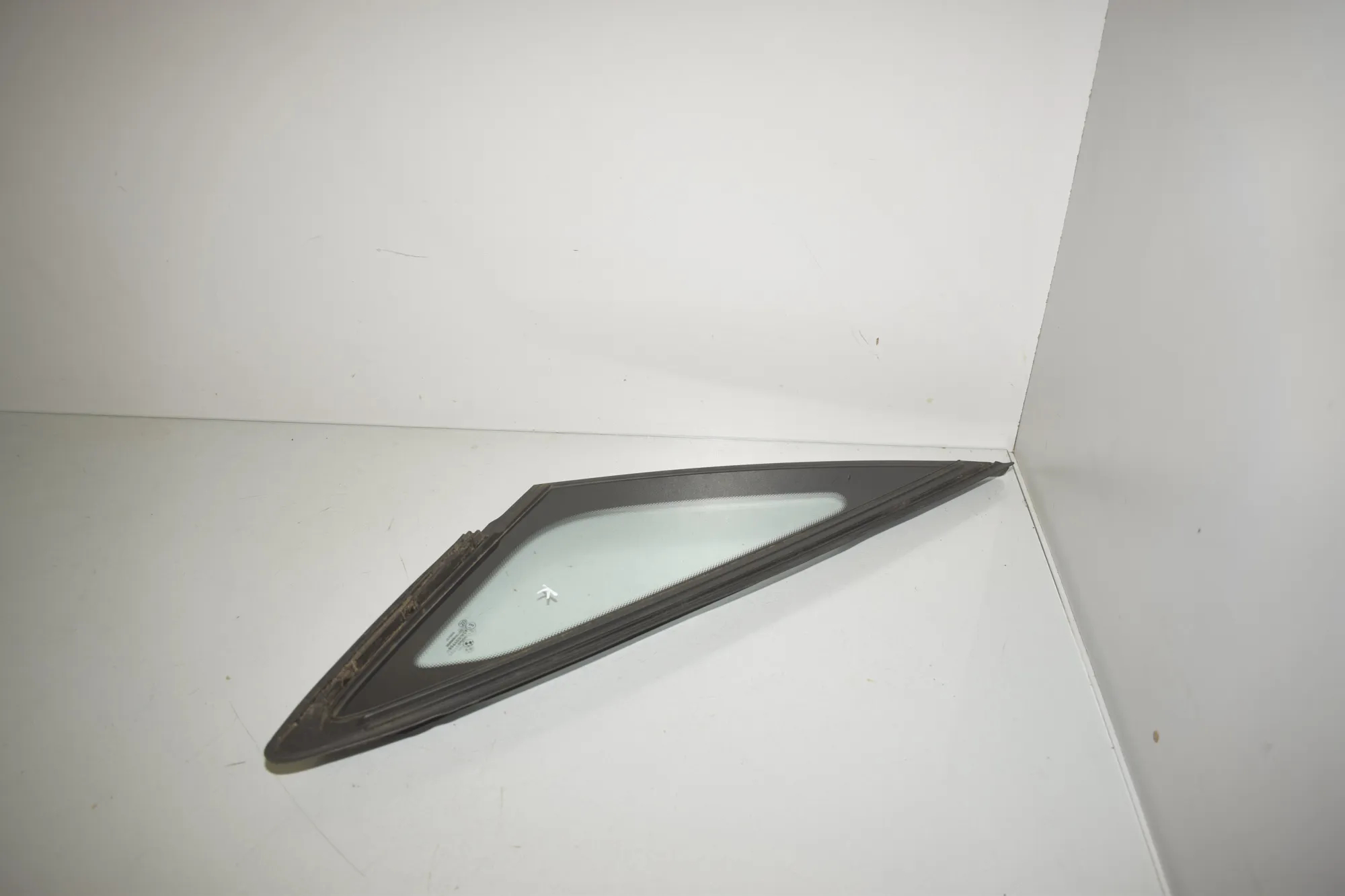 Front Right Quarter Window – OEM 7326155 · BMW 2 Active Tourer (F45) 216 d 2017 – 3