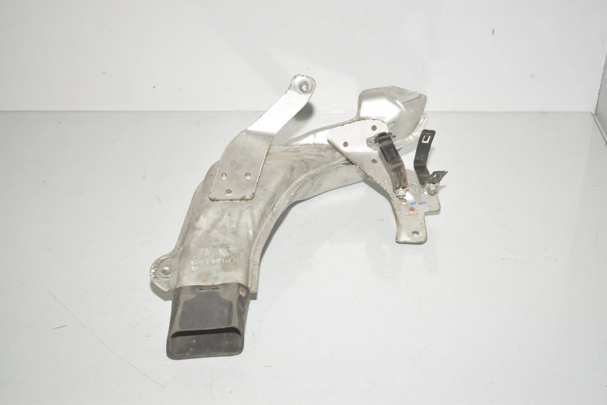Other Engine Compartment Parts – OEM 8617349 · BMW 2 Active Tourer (F45) 225 xe 2018 – 2