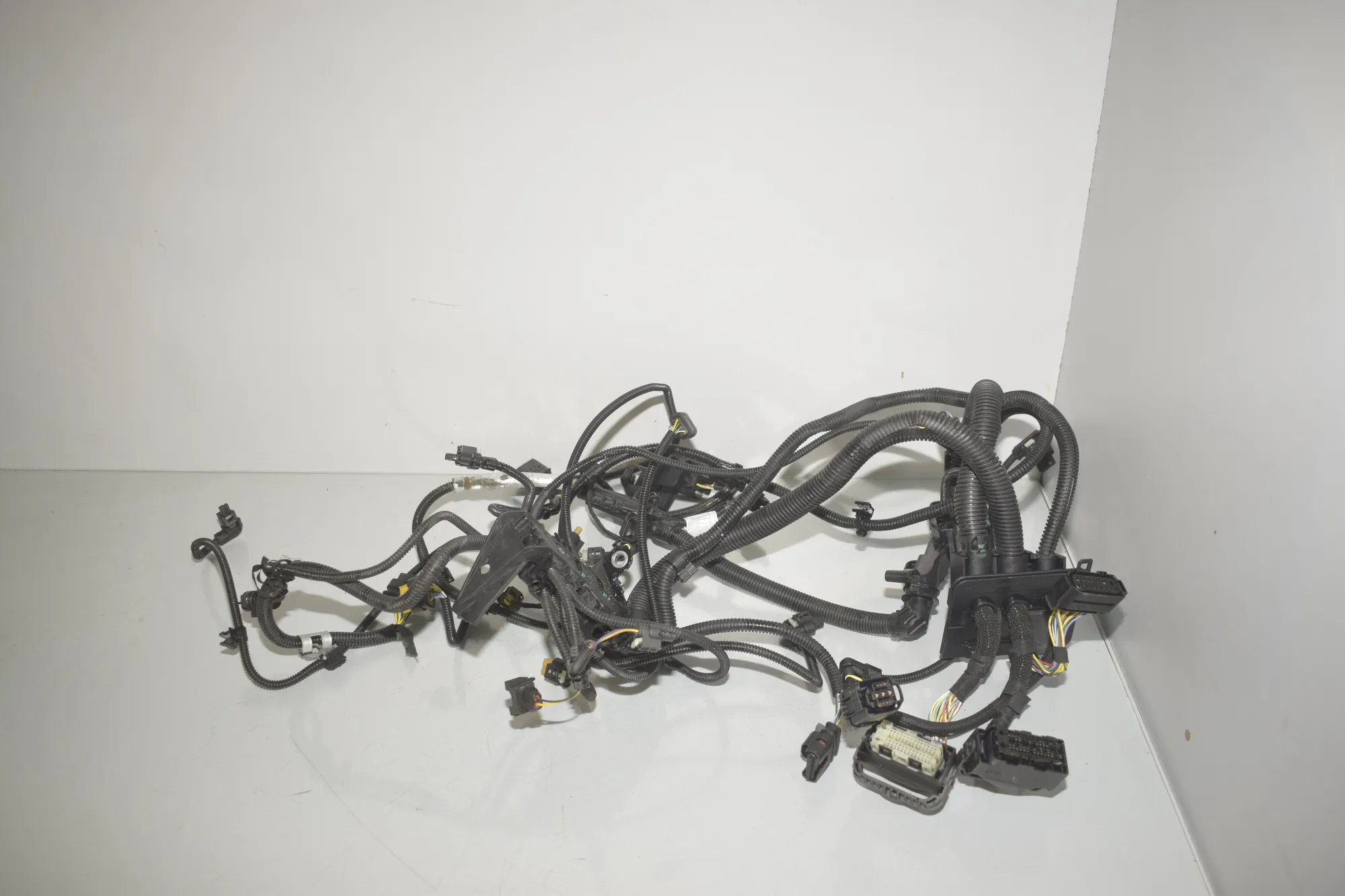 Engine Cable Harness – OEM 8685259 · BMW 2 Active Tourer (F45) 225 xe 2018