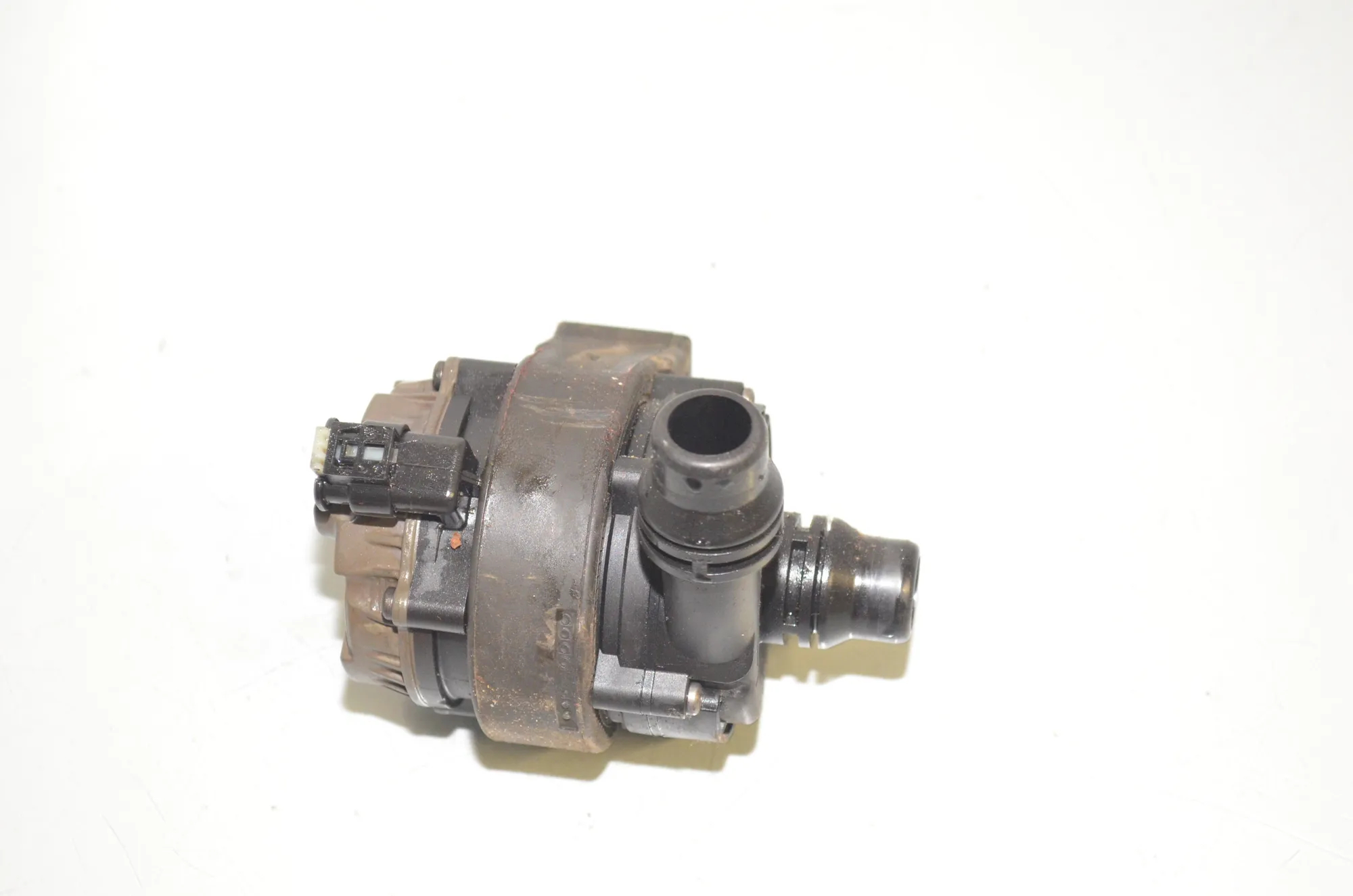 Auxiliary Water Pump – OEM 8679882 · BMW 2 Active Tourer (F45) 225 xe 2018 – 2