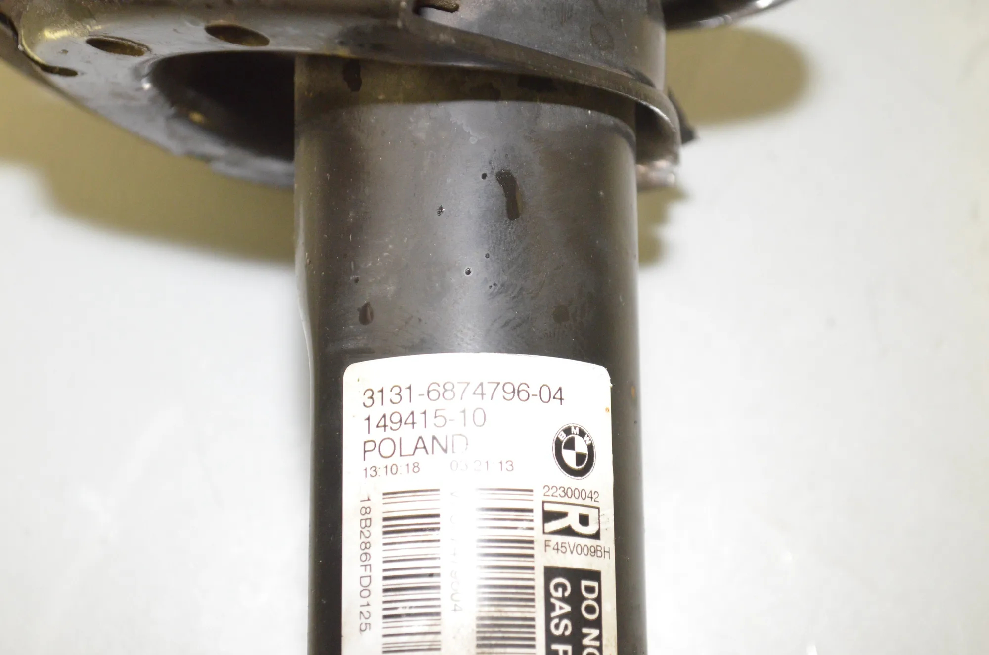 Front Right Shock Absorber – OEM 6874796 · BMW 2 Active Tourer (F45) 225 xe 2018 – 4