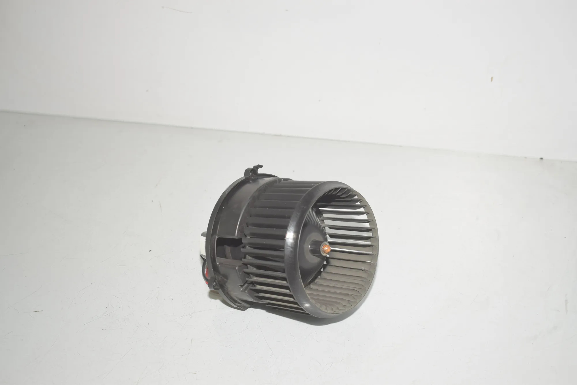 Heater Blower Fan – OEM 9297752 · BMW 2 Active Tourer (F45) 225 xe 2018 – 4