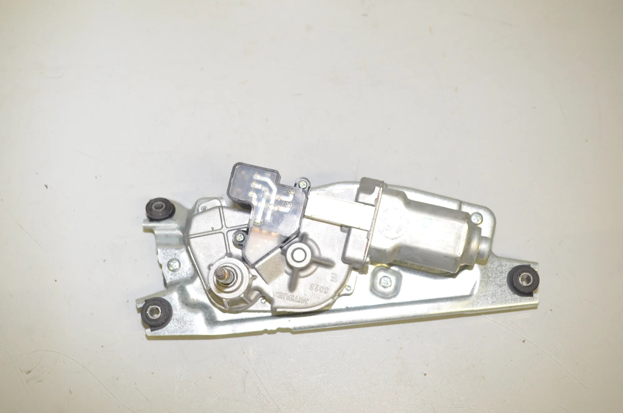 Tailgate Window Wiper Motor – OEM 7442325 · BMW 2 Active Tourer (F45) 225 xe 2018