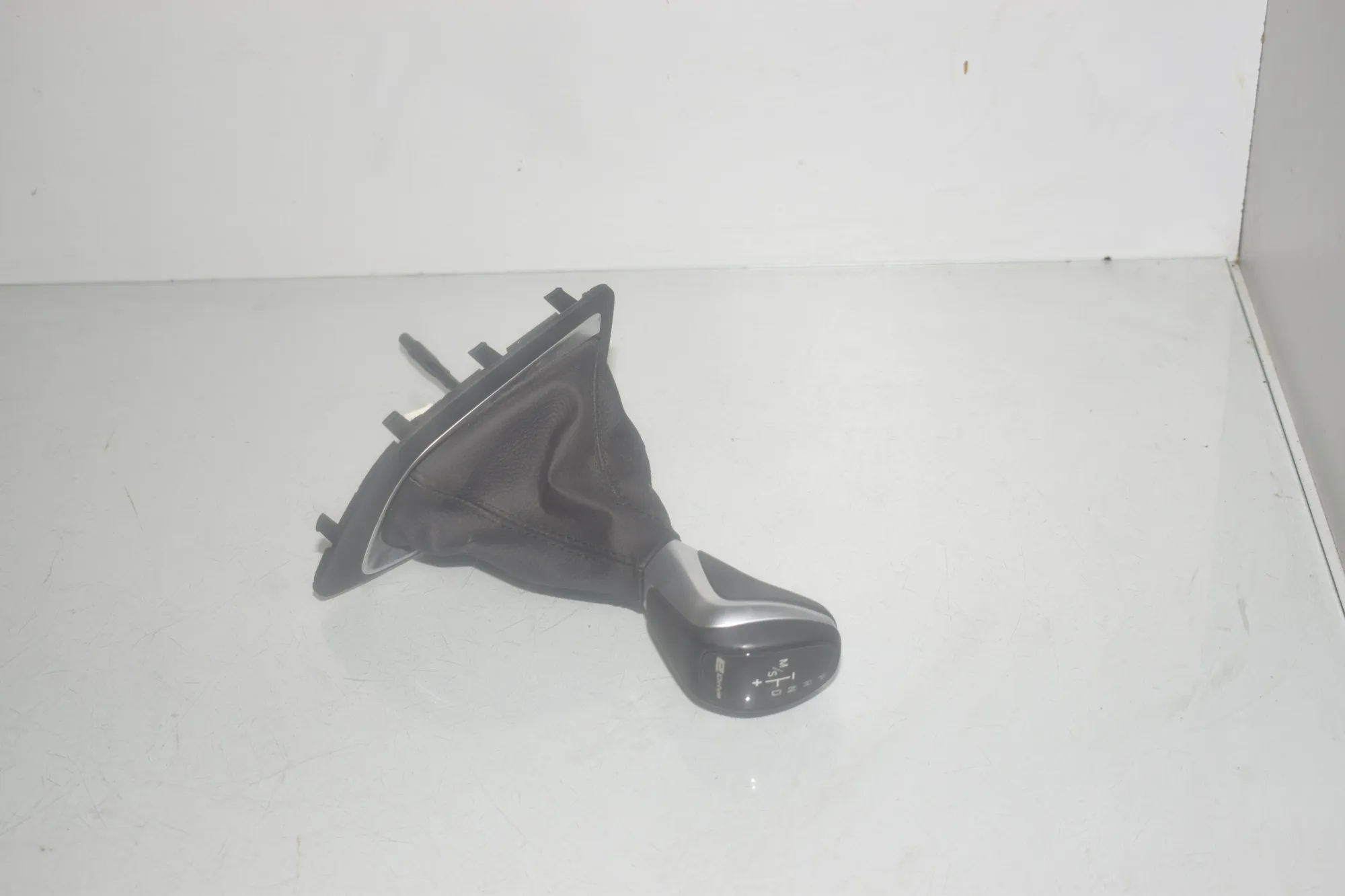 Gear Shifting Knob – OEM 9263414 · BMW 2 Active Tourer (F45) 225 xe 2018 – 3