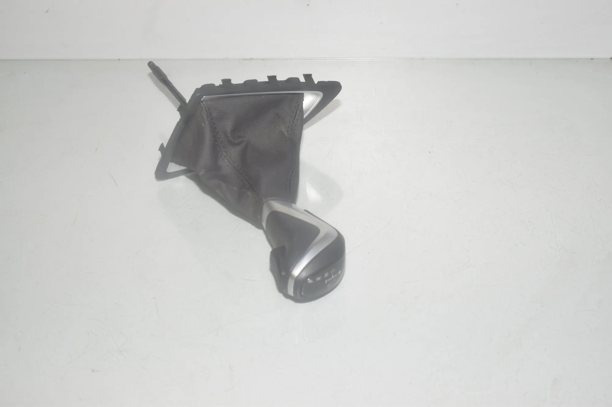 Gear Shifting Knob – OEM 9263414 · BMW 2 Active Tourer (F45) 225 xe 2018