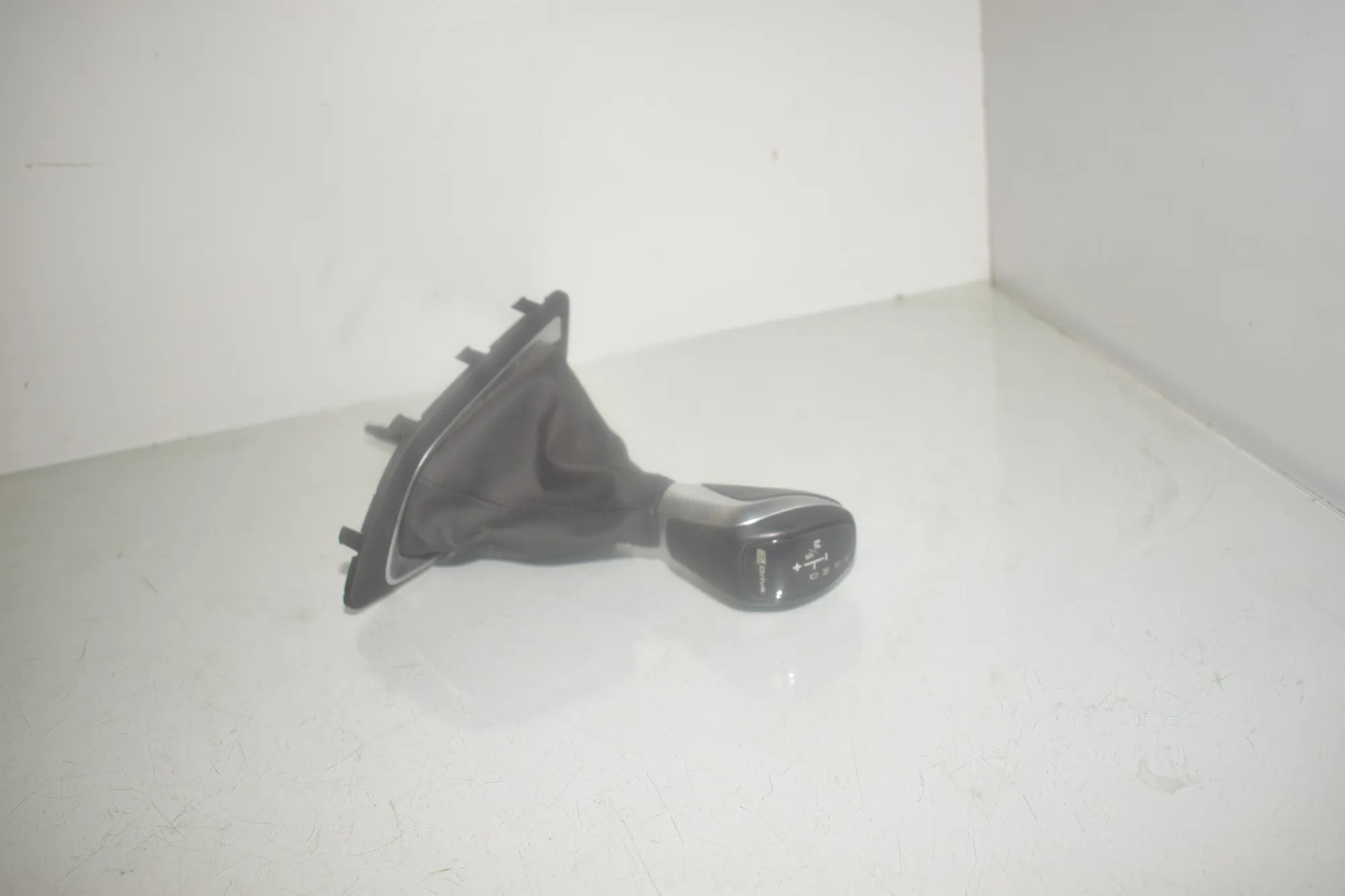 Gear Shifting Knob – OEM 9263414 · BMW 2 Active Tourer (F45) 225 xe 2018 – 4