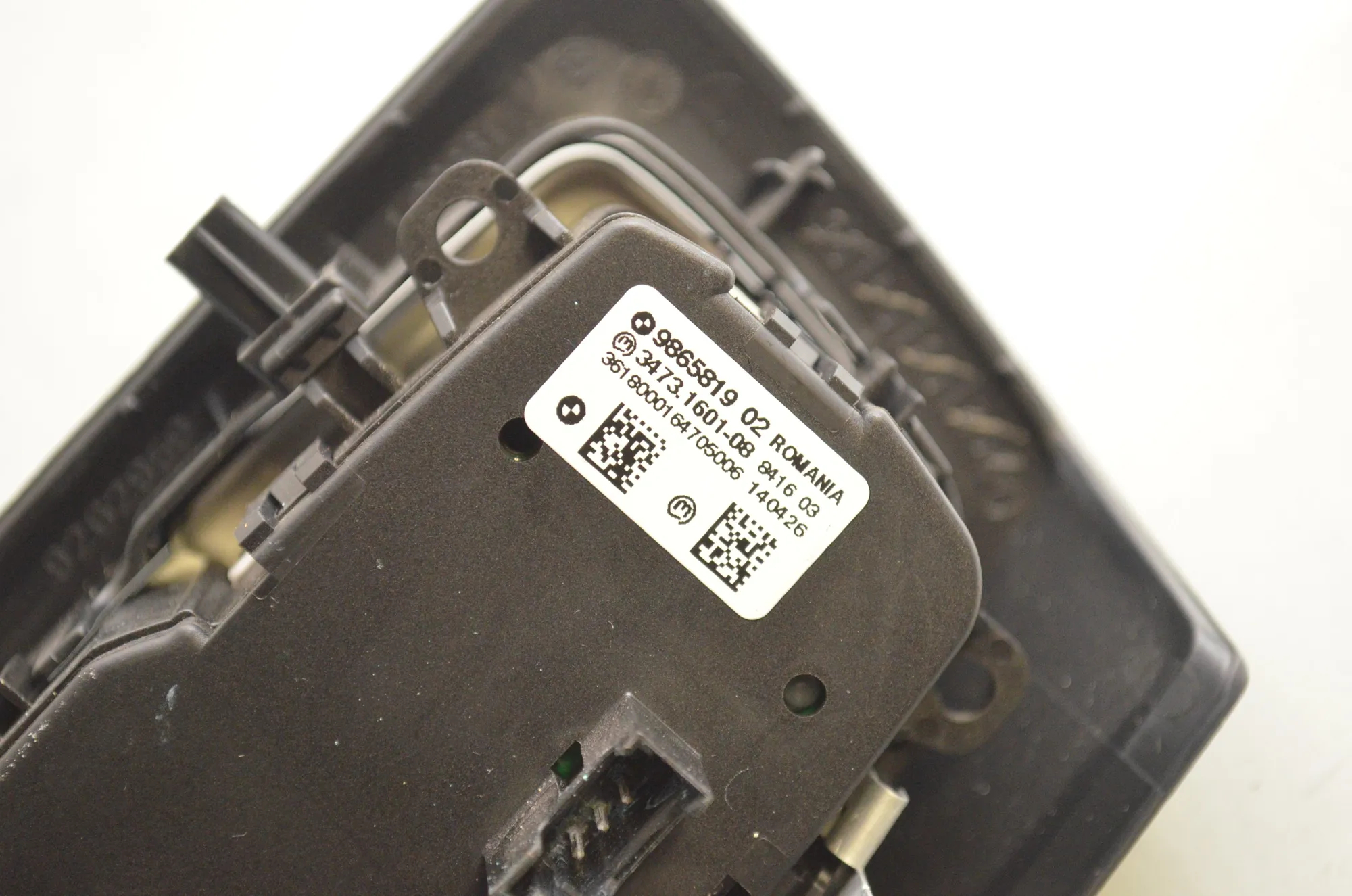 Headlight Switch Control Unit – OEM 9865819 · BMW 2 Active Tourer (F45) 225 xe 2018 – 5