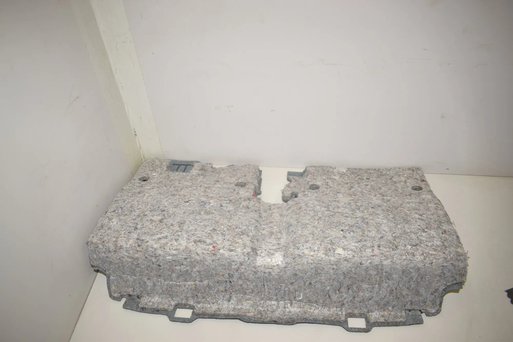 Interior Mat – OEM 7272377 · BMW i3 (I01) Electric 2019 – 4