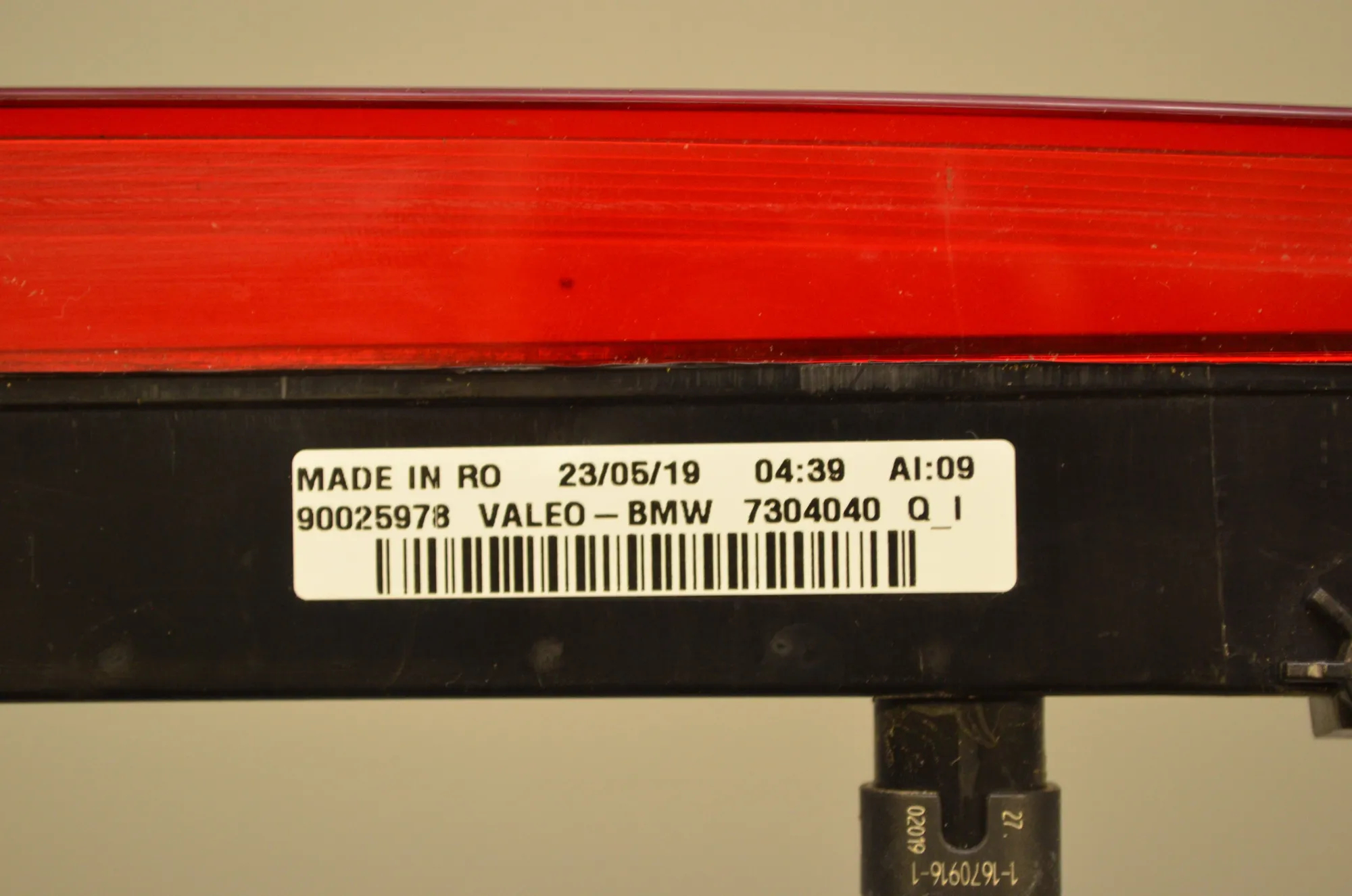 Rear Third Brake Stop Light – OEM 7304040 · BMW i3 (I01) Electric 2019 – 5